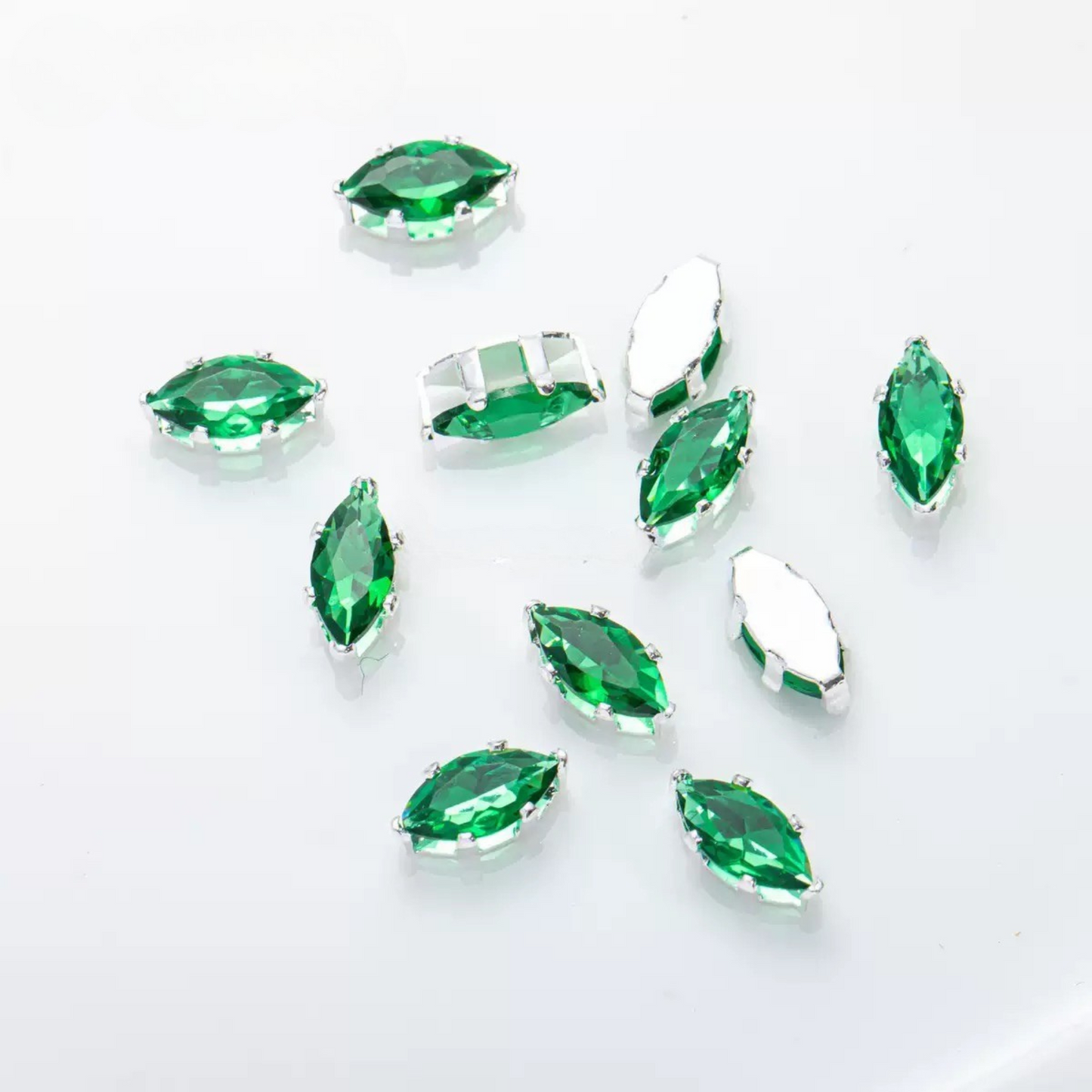 【A30】50PCS DIY Jewelry Findings – 3×6mm Six-Prong Marquise-Cut CZ Stones | Silver-Plated, Tarnish-Resistant Beads for Handmade Bracelets/Necklaces