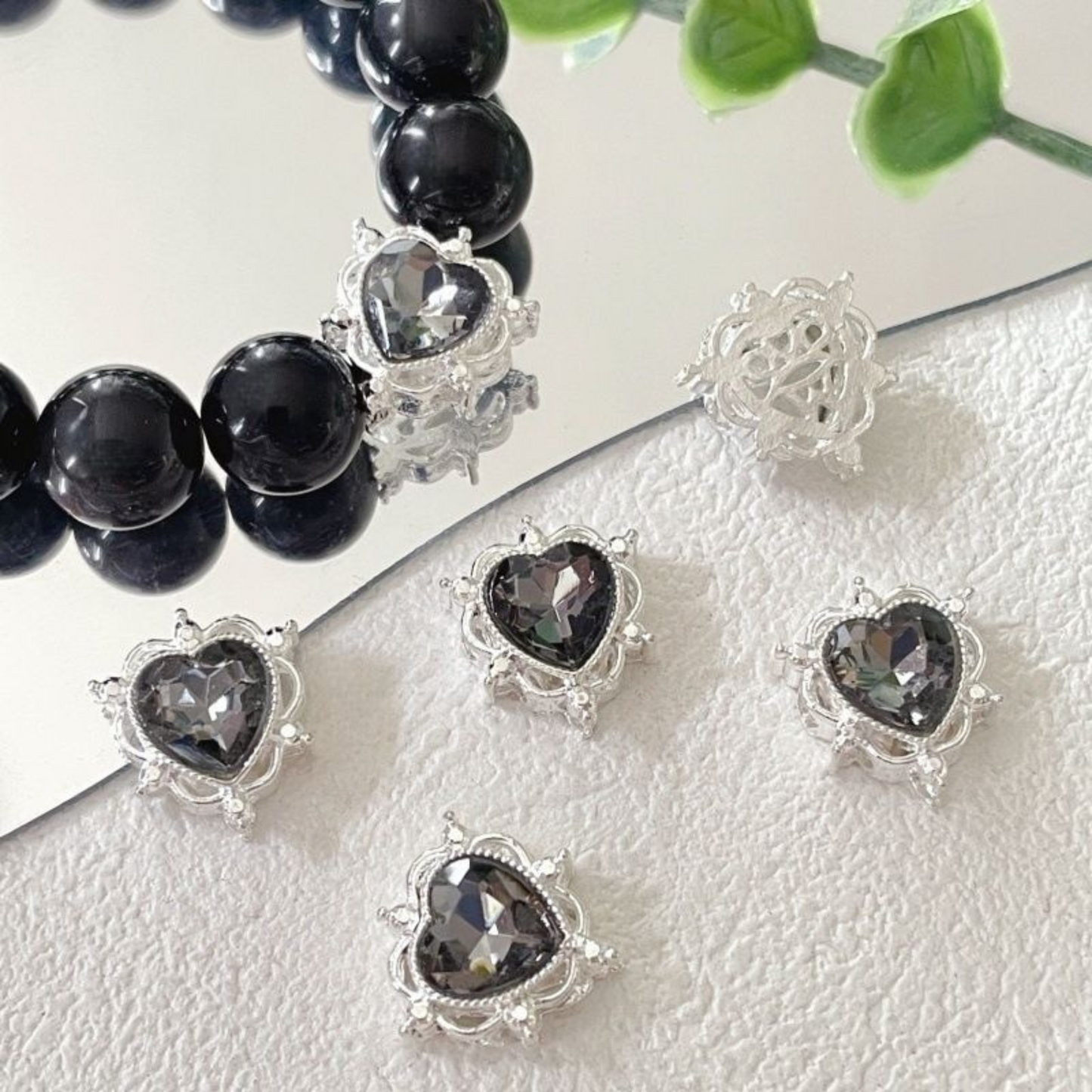 【S08】1PCS Heart-Shaped Rhinestone Spacer Beads – Silver Base, Full Hole, Alloy + CZ, for DIY Bracelets & Necklaces