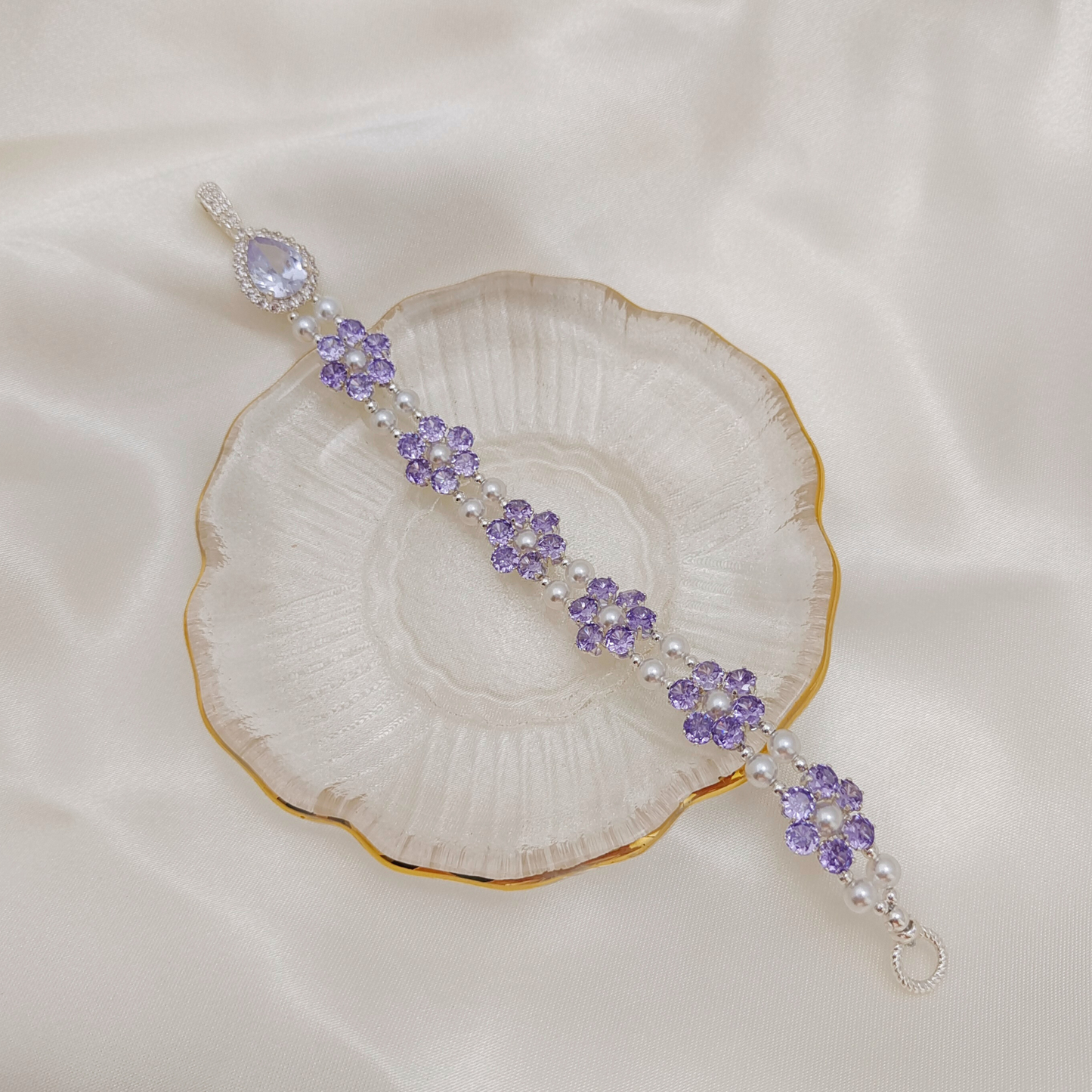 【No.69】Purple Daisy Handmade Bracelet – 4mm Purple CZ, Pearls & Drop-Shaped Clasp DIY Jewelry Gift for Her