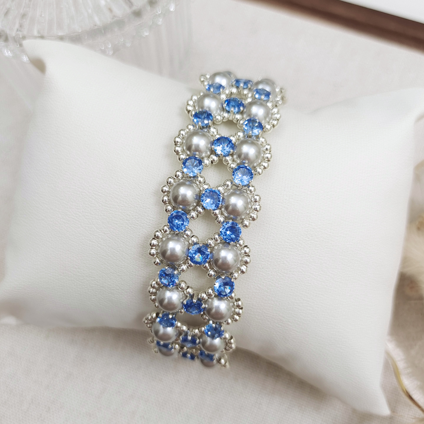 【No.98】Fancy Blue Handmade Bracelet | Pearls & Cubic Zirconia | Triple-Row Clasp