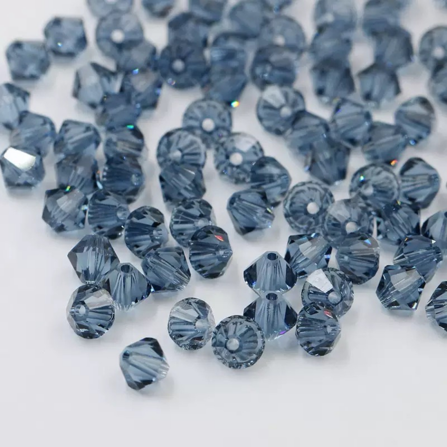 【L04】200pcs 4mm Transparent Diamond-Cut Glass Bicone Beads – Spacer Beads for DIY Bracelets & Necklaces iFCraftorium