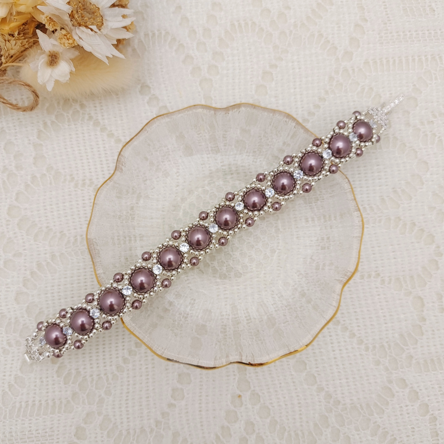 【No.112】Handmade Bracelet – Kyoho Grape Design | Pearls, Zircon & Beads with Cake Buckle