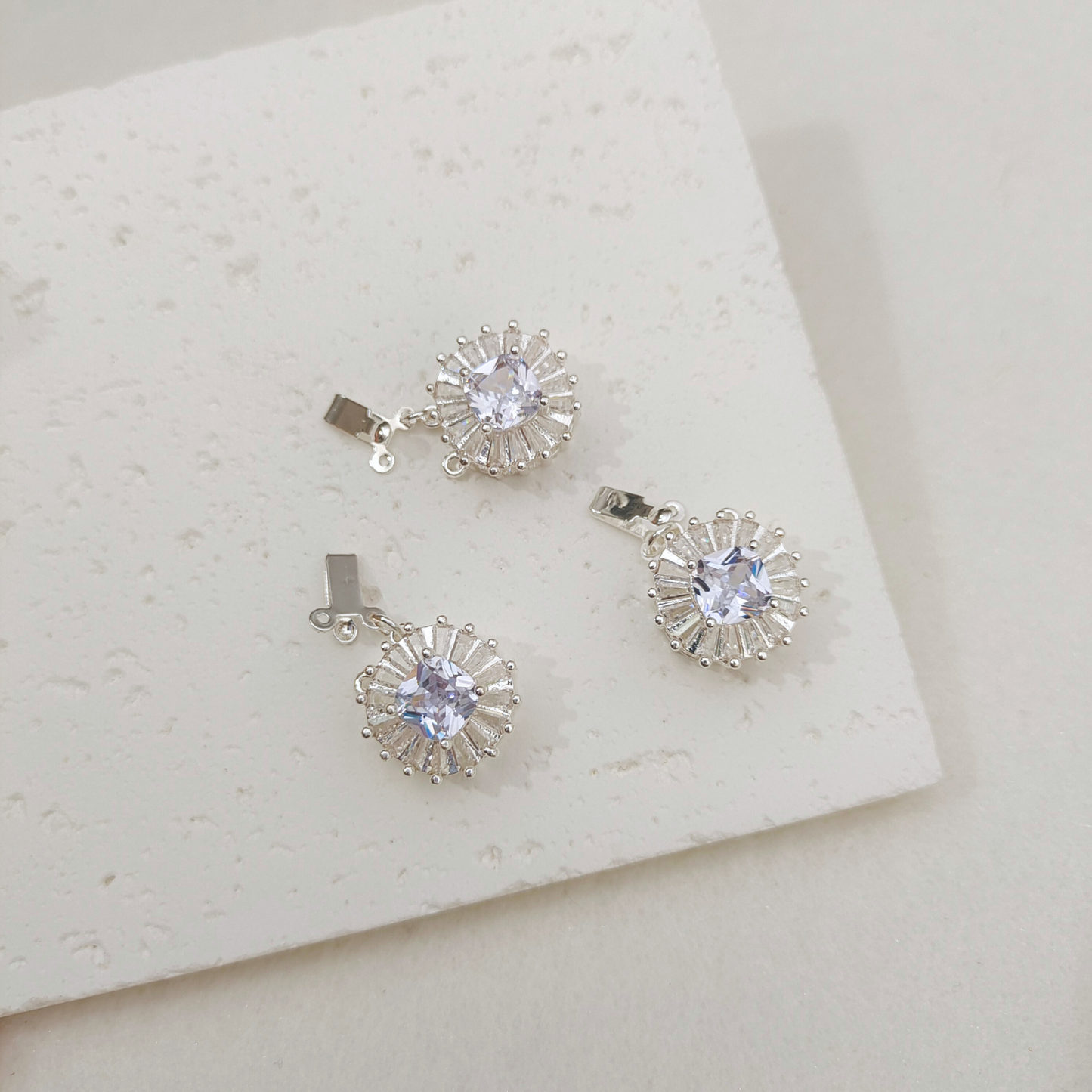 【B34】1PCS DIY Clasp – High-Color-Retention Thick Silver-Plated Copper with White Zircon, Non-Tarnish Beading Accessories for Handmade Bracelet/Necklace