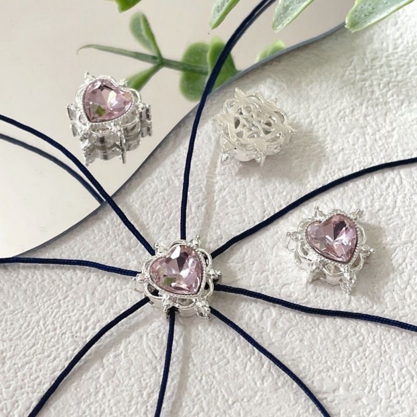 【S08】1PCS Heart-Shaped Rhinestone Spacer Beads – Silver Base, Full Hole, Alloy + CZ, for DIY Bracelets & Necklaces