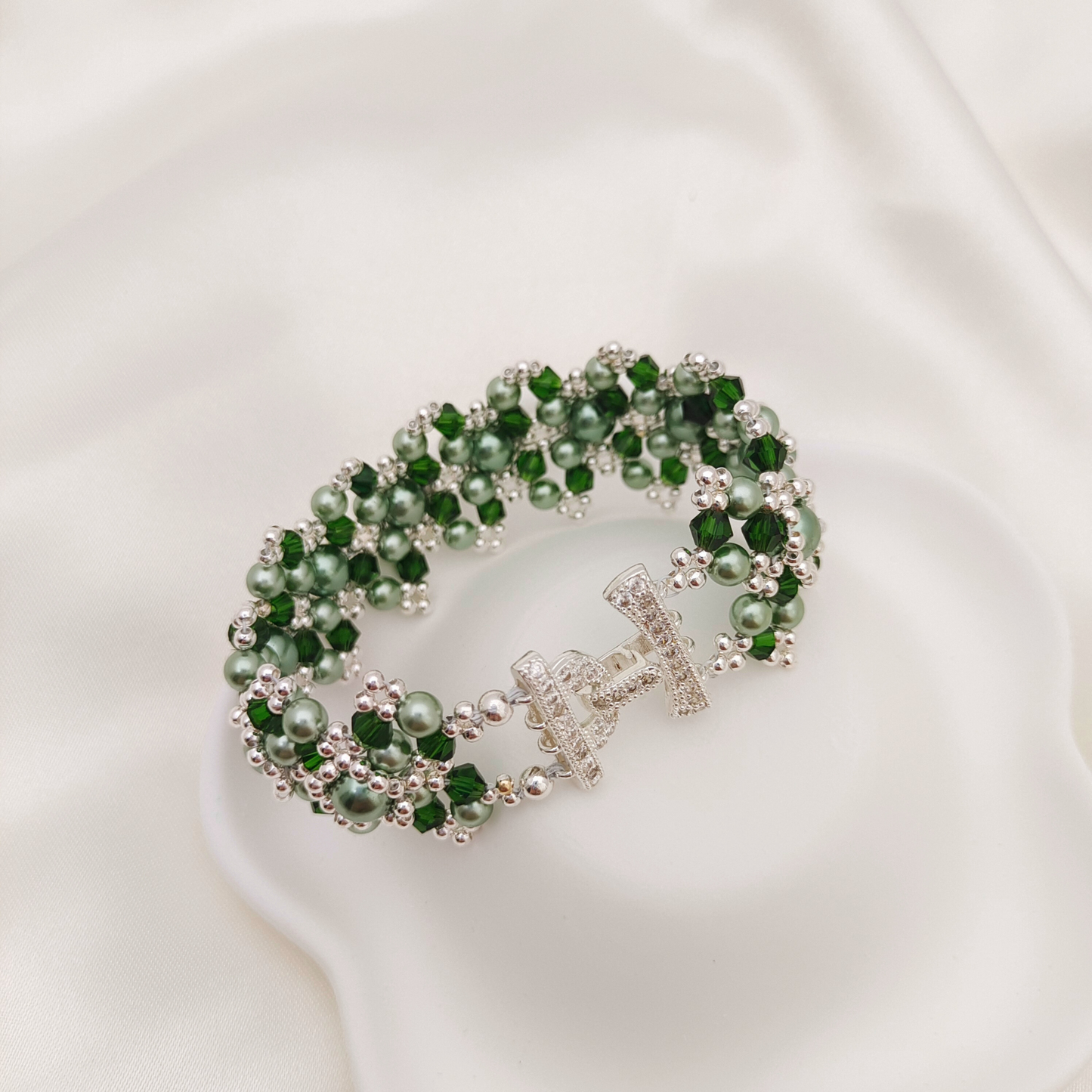 【No.53】 Vintage Peacock Green Handmade Bracelet Beaded Bracelet | Pearl & Crystal | Finished DIY Jewelry