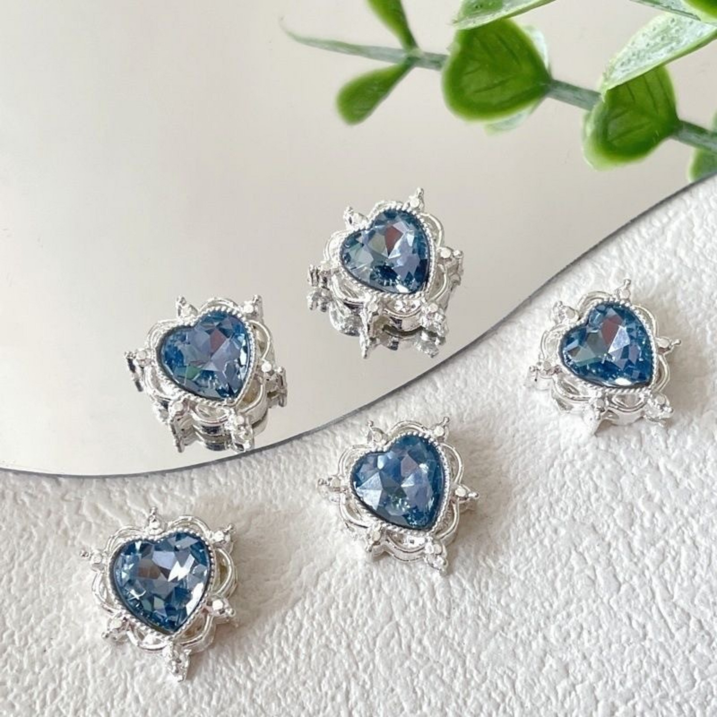 【S08】1PCS Heart-Shaped Rhinestone Spacer Beads – Silver Base, Full Hole, Alloy + CZ, for DIY Bracelets & Necklaces
