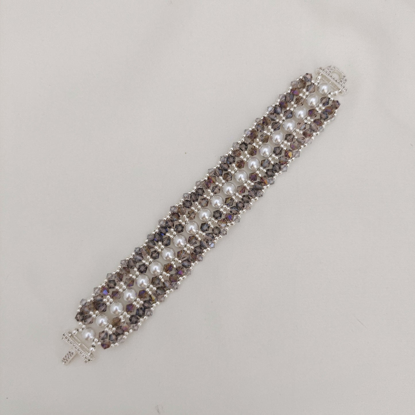 【No.170】DIY Pearl & Diamond Beaded Bracelet Kit – Full Material Pack with YouTube Tutorial