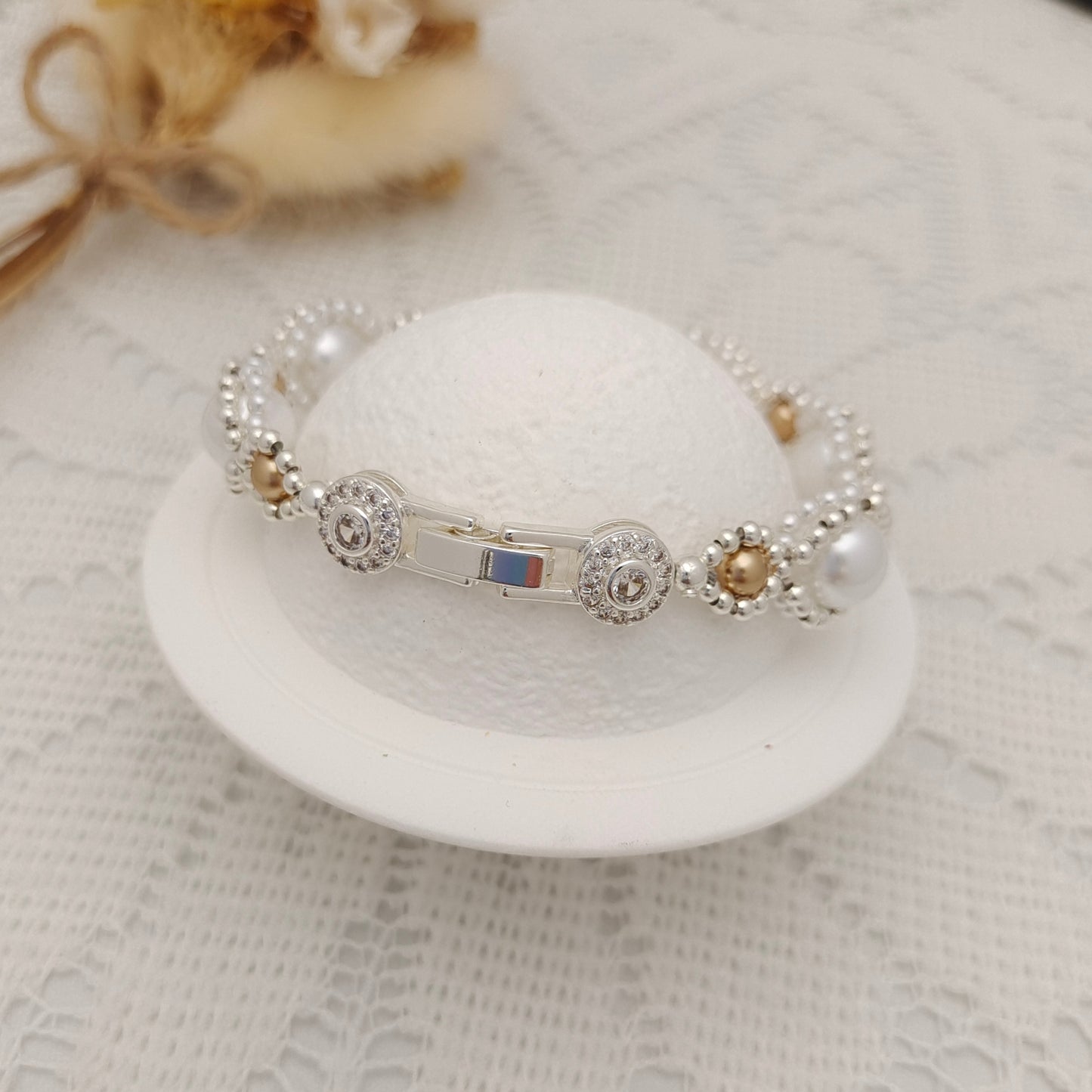 【No.106】DIY Jewelry Kit – Golden Eye Bracelet | Pearls & Crystal Buckle | Full Tutorial