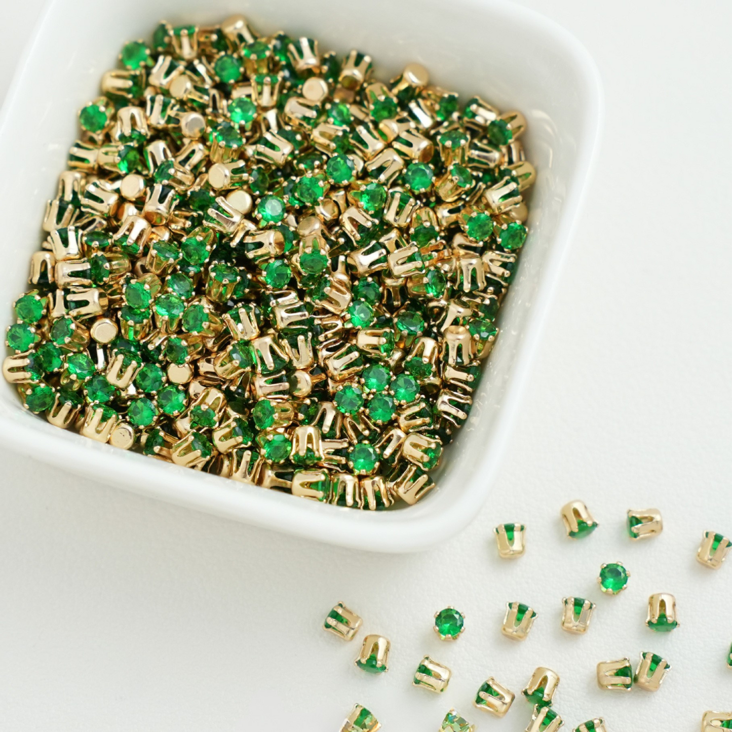 【A01】 50pcs 3mm Round Zircon Beads – Gold-Claw Rhinestones for DIY Handmade Jewelry iFCraftorium