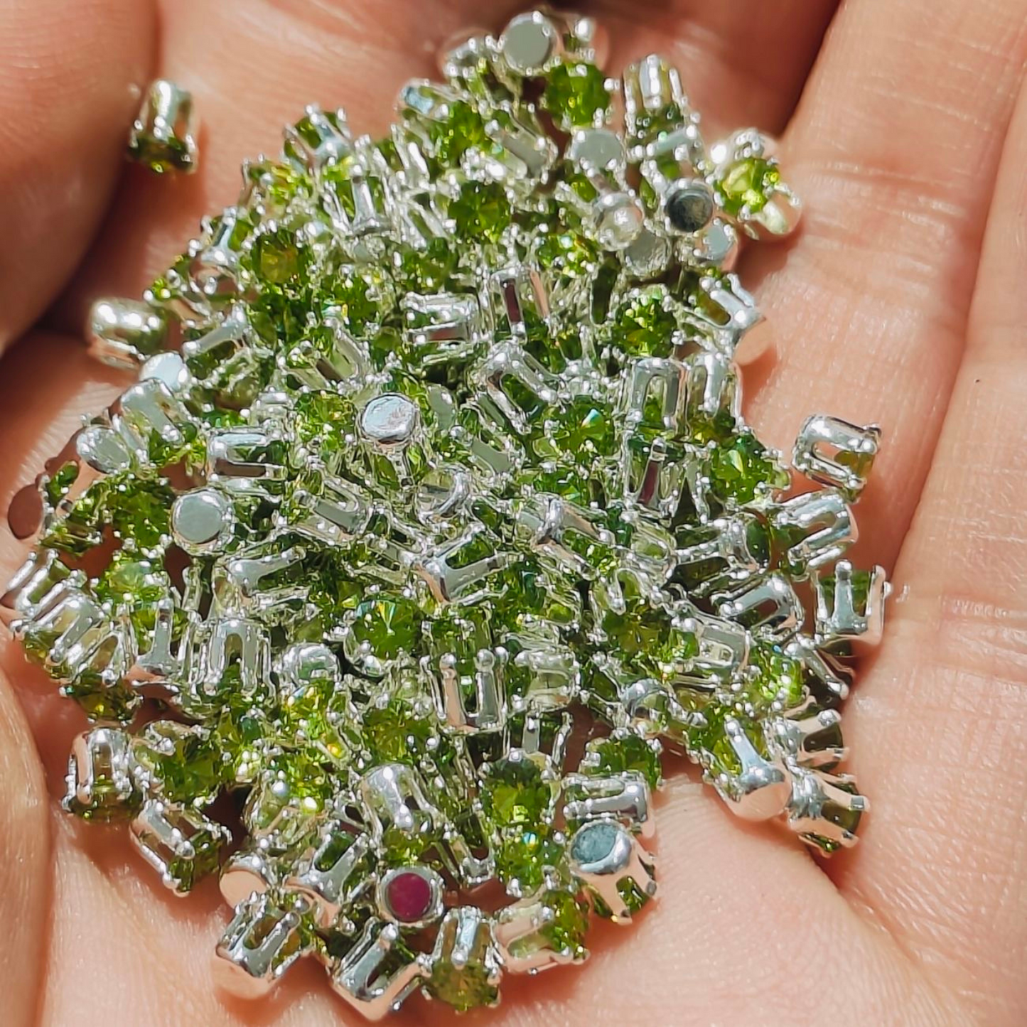 【A02】 50pcs 3mm Round Zircon Beads – Silver-Claw Rhinestones for DIY Handmade Jewelry