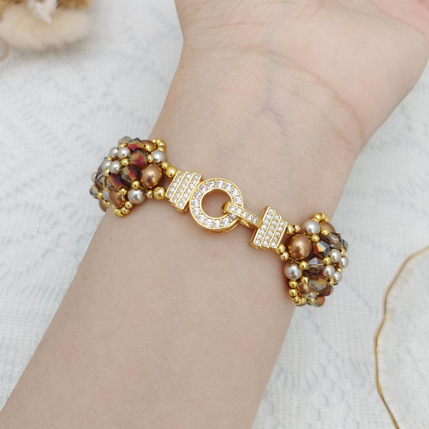 【No.107】DIY Jewelry Making Kit – “Dressage Elegance” Pearl Bracelet | Complete Tutorial Included