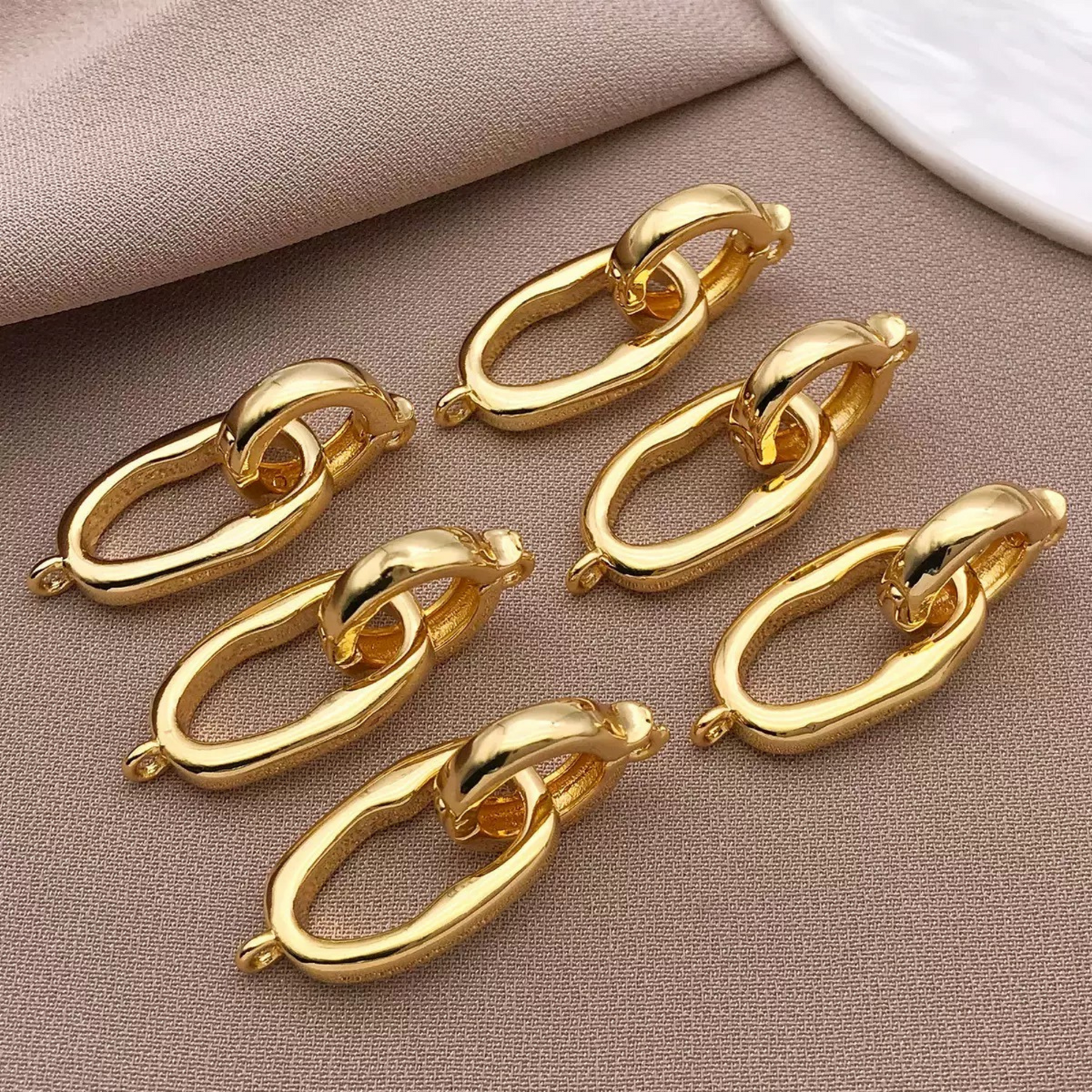 【B17】3PCS Irregular Oval Clasp – Gold/Silver-Plated Copper Connector for DIY Bracelets & Necklaces
