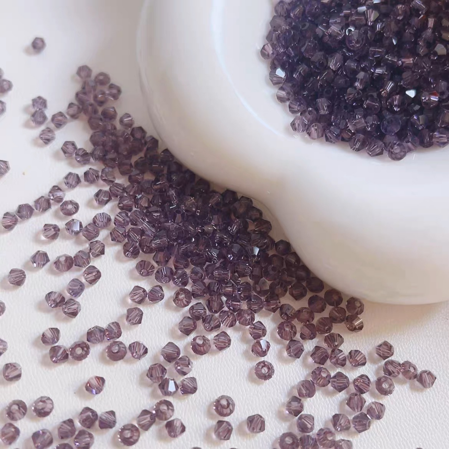 【L06】200pcs 3mm Transparent Diamond-Cut Glass Beads – Spacer Beads for DIY Bracelets & Necklaces
