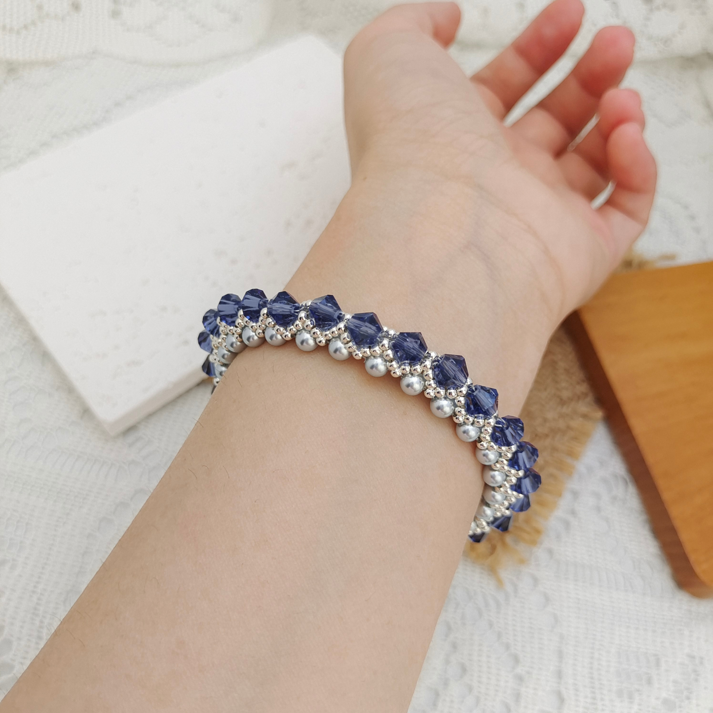 【No.91】Lotus Lilac Handmade Bracelet | Lavender Crystal & Blue Pearl Double-Strand Bracelet