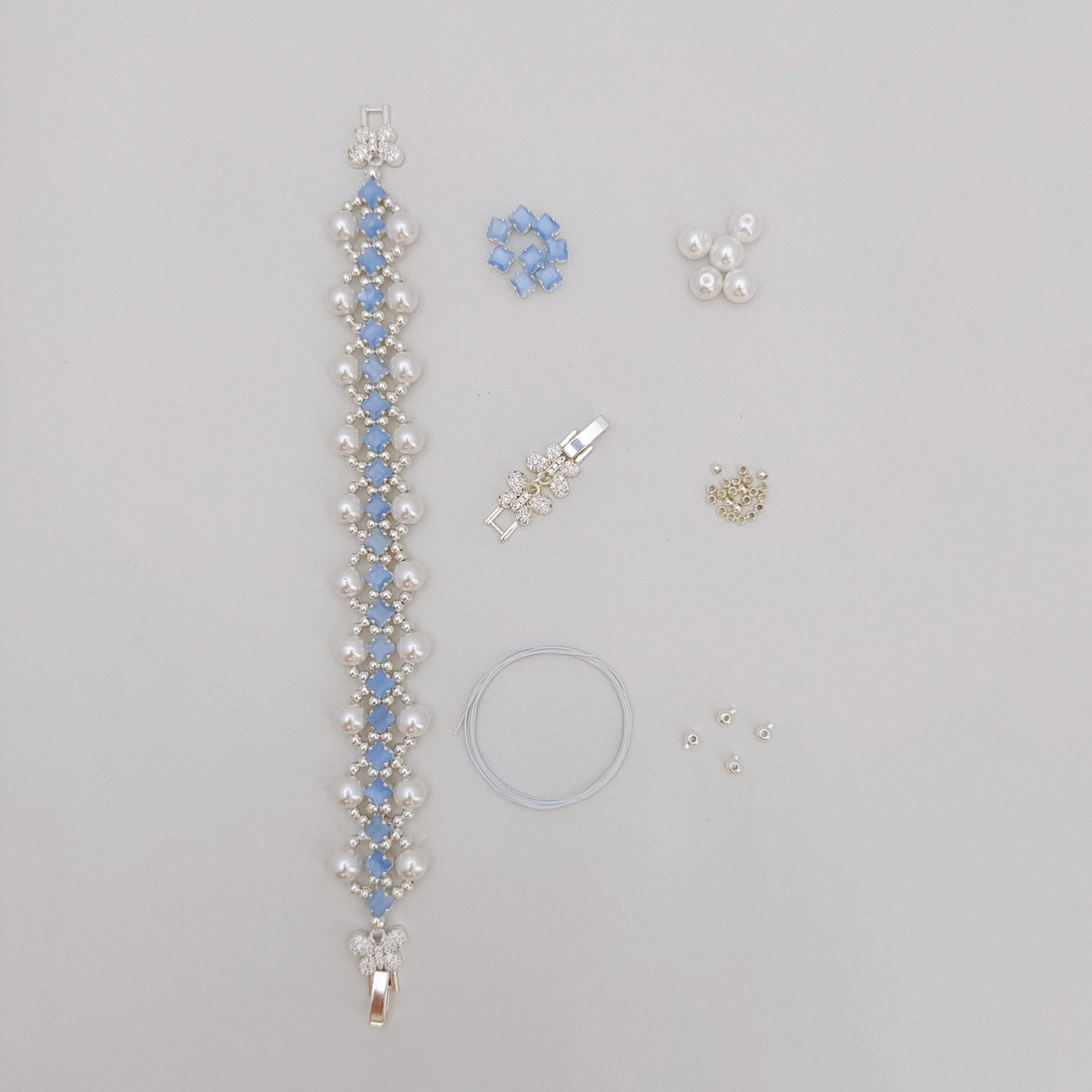 【No.86】DIY Bracelet Kit – French Court with Pearls & Cat Eye Square Beads