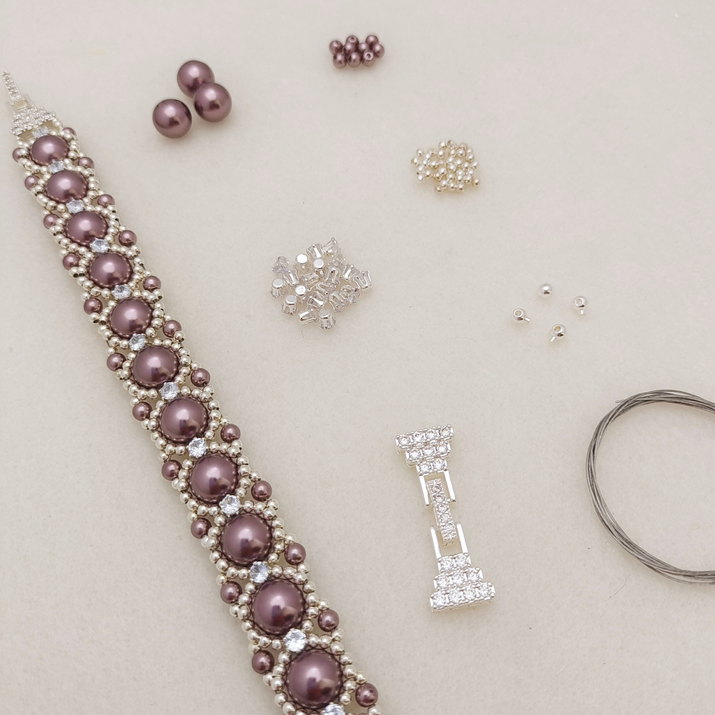 【No.112】DIY Bracelet Kit – Kyoho Grape | Pearls, Zircon & Cake Design Buckle | Full Tutorial