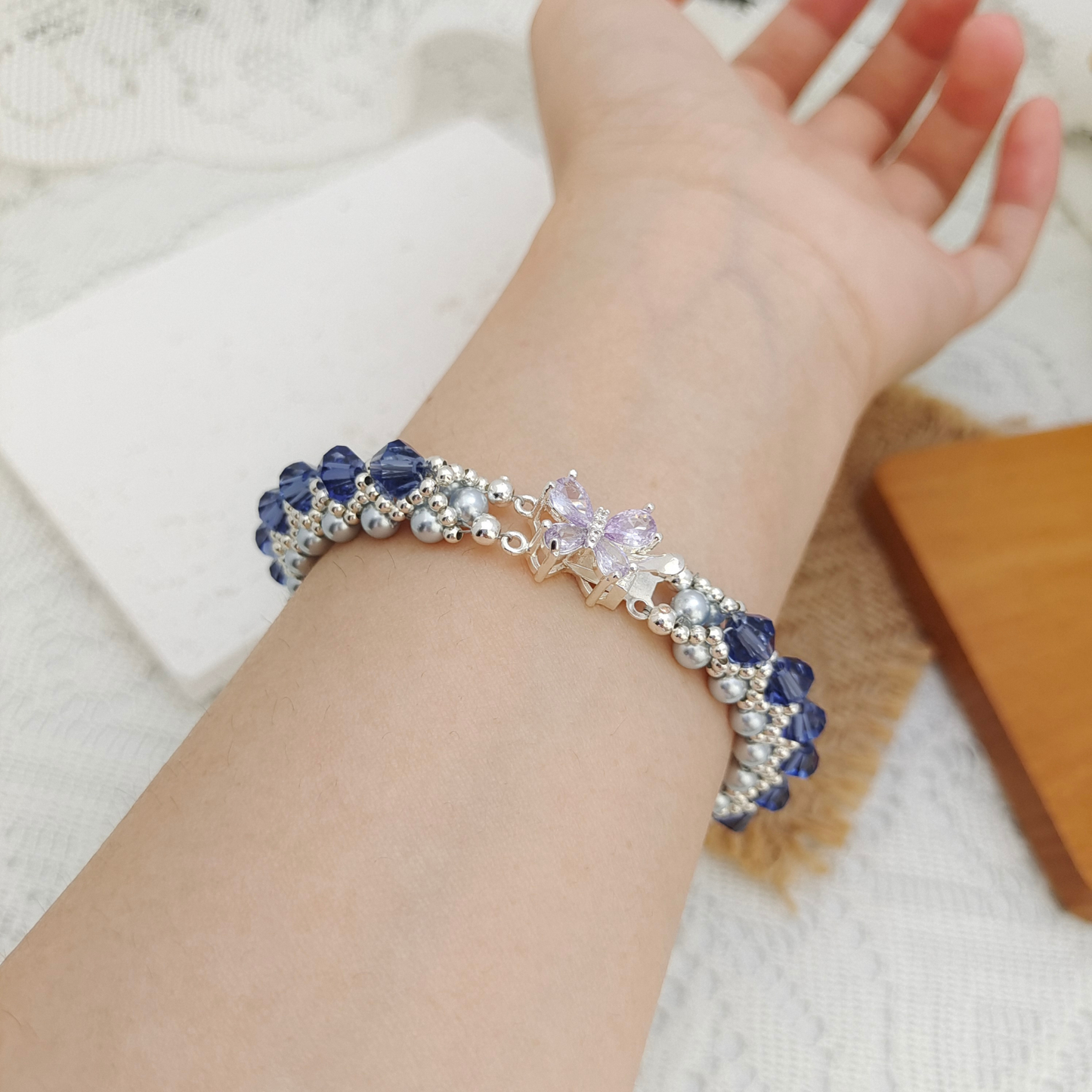 【No.91】Lotus Lilac Handmade Bracelet | Lavender Crystal & Blue Pearl Double-Strand Bracelet
