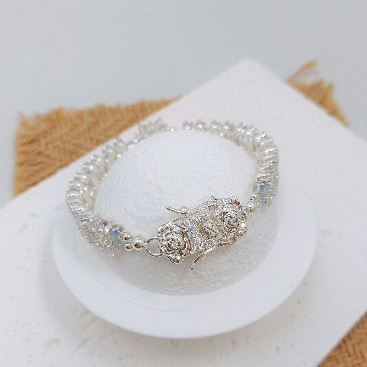 【No.49】 DIY Bracelet Craft Kit – Starry Wishes with Snowflake Zircon & Crystal Beads Beading Set