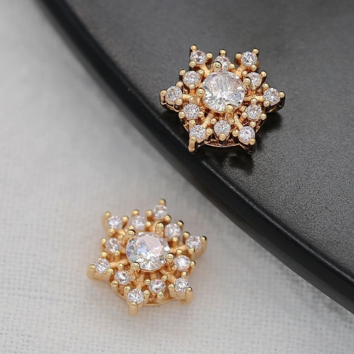 【S06】1PCS Hexagram CZ Spacer Beads – Sparkling 6-Point Star Beads, Gold/Silver-Plated, for DIY Bracelets & Jewelry Making
