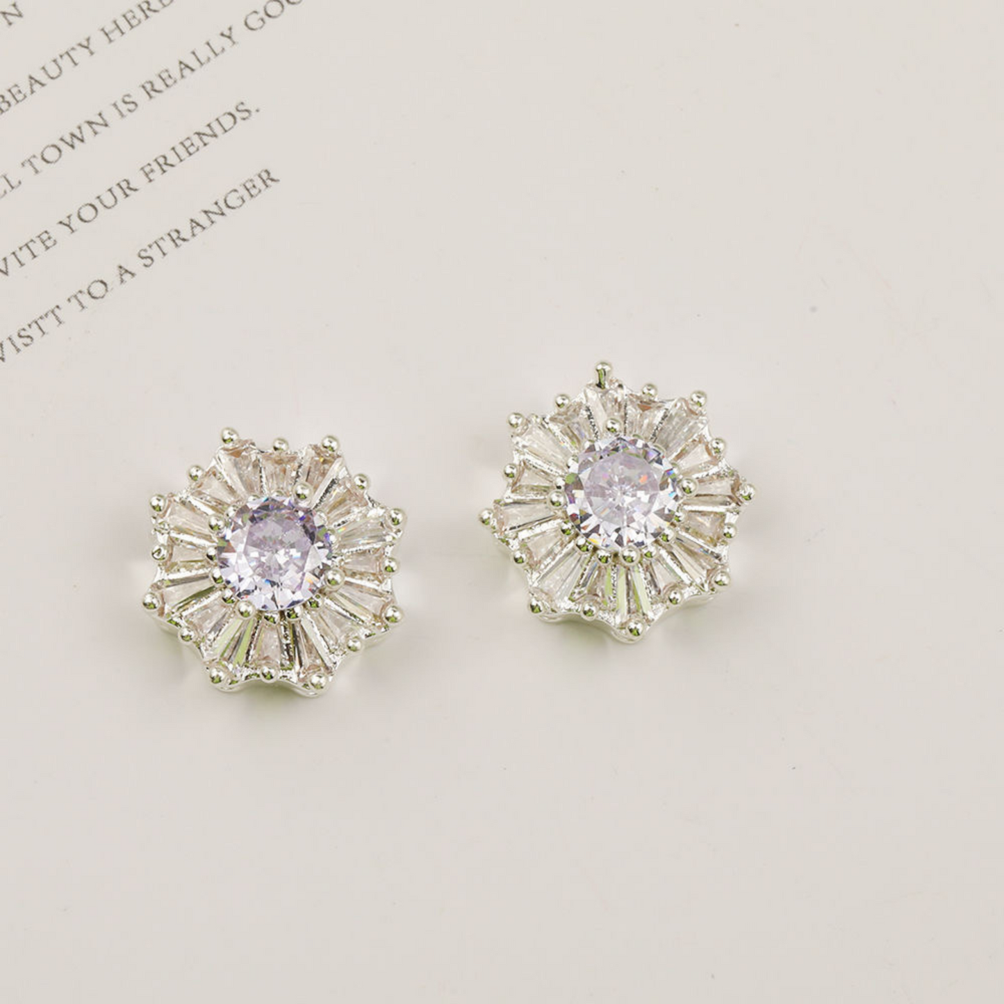【S07】1PCS Snowflake CZ Spacer Beads – Sparkling Crystal Charms, Gold/Silver-Plated, for DIY Bracelets & Jewelry Making