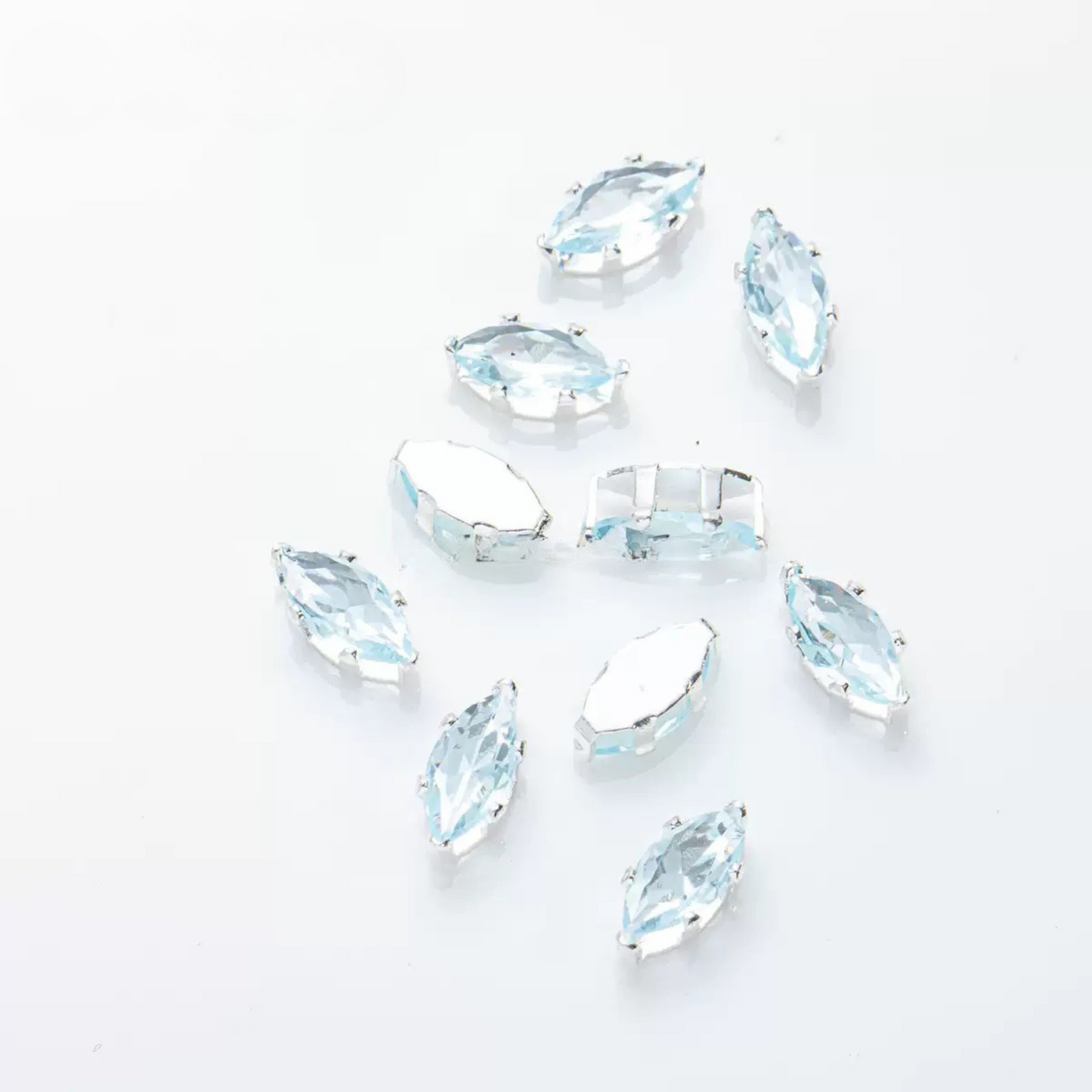 【A30】50PCS DIY Jewelry Findings – 3×6mm Six-Prong Marquise-Cut CZ Stones | Silver-Plated, Tarnish-Resistant Beads for Handmade Bracelets/Necklaces