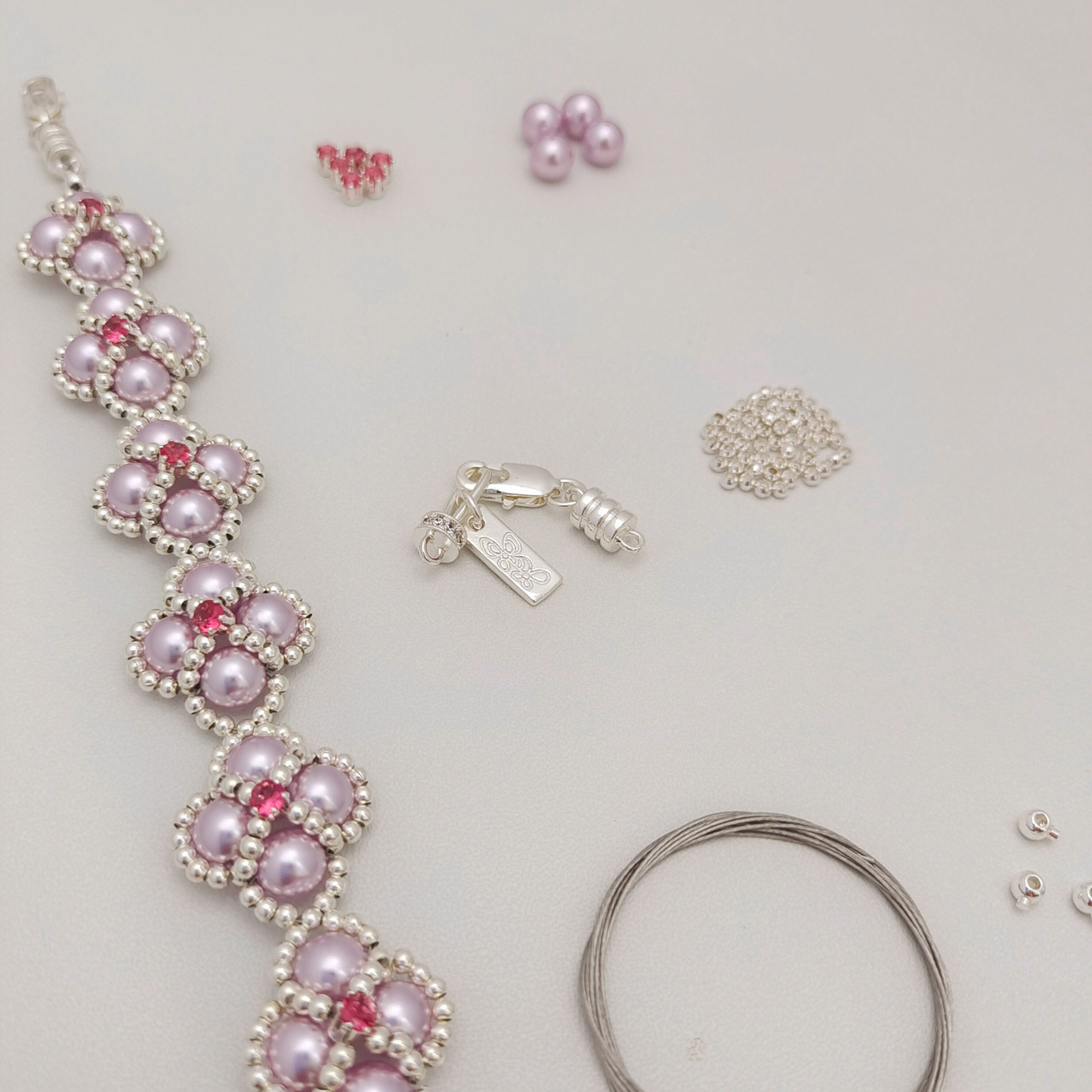 【No.103】DIY Bracelet Kit – “Purple Clover” Pearl & Crystal with Lobster Clasp | Complete Jewelry Making Set