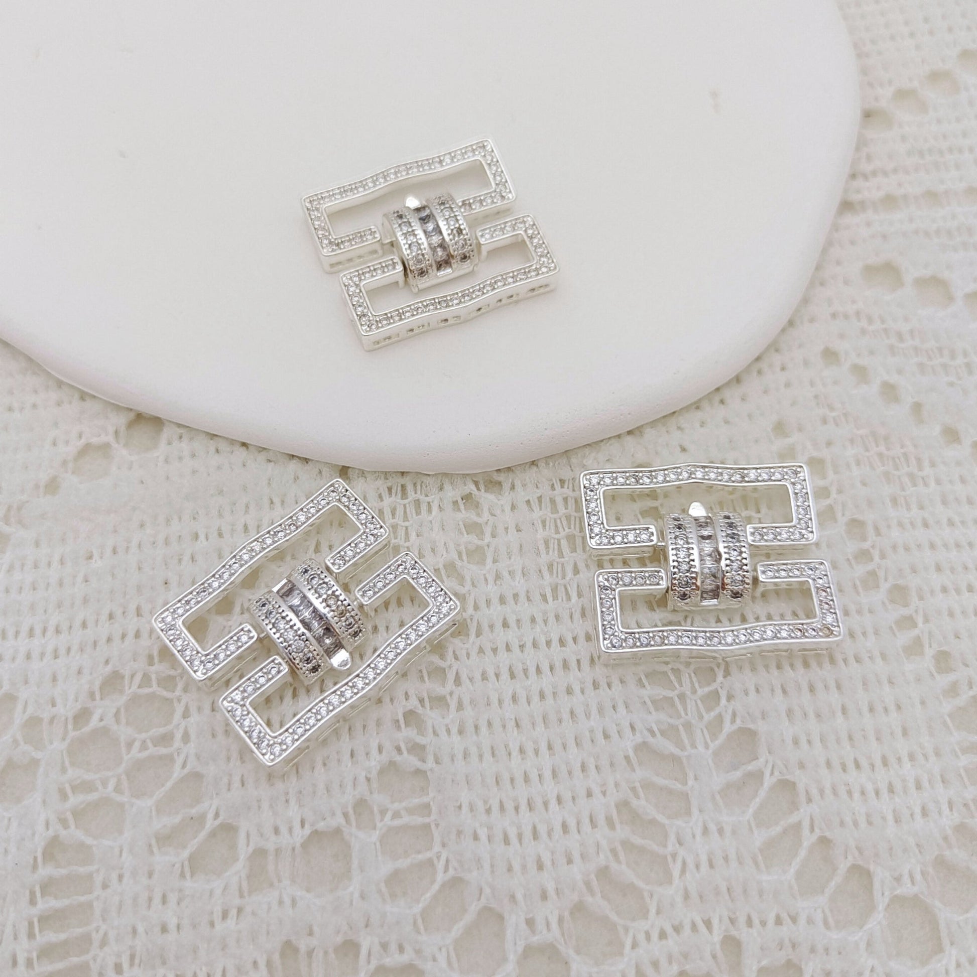 【B45】DIY Jewelry Clasp – Large Infinity 5-Hole Full Zircon Connector | 18K Gold/Silver Plated High-Color Retention Copper Findings | Beading Accessories iFCraftorium