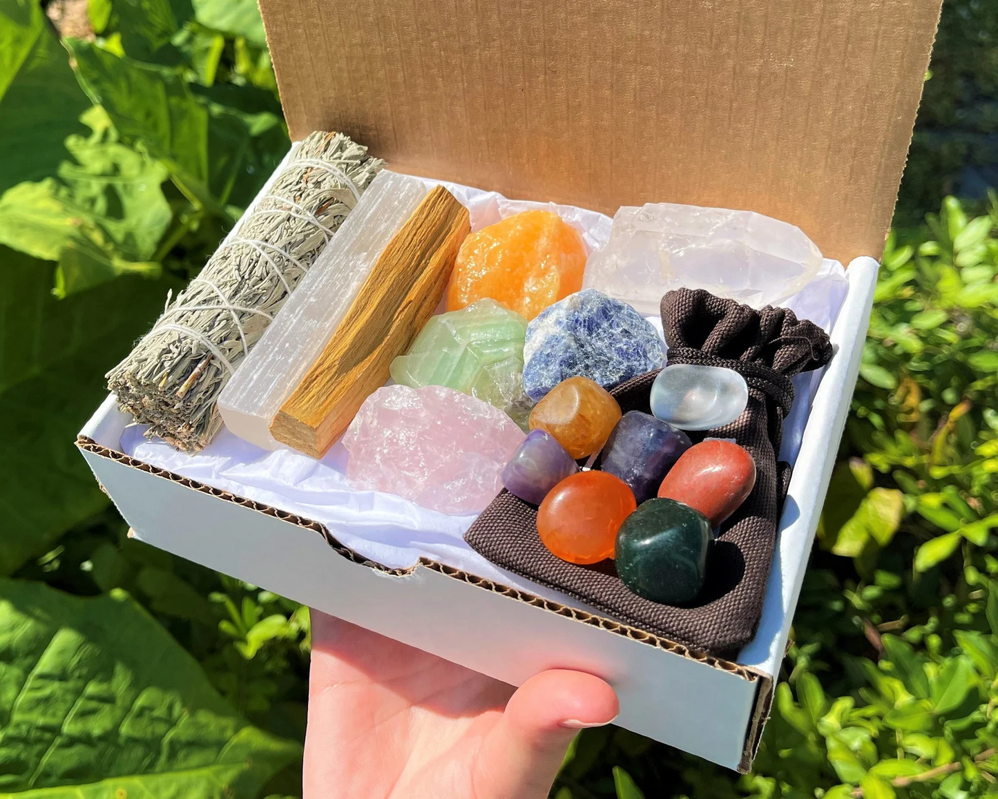 Healing crystal set packaging display