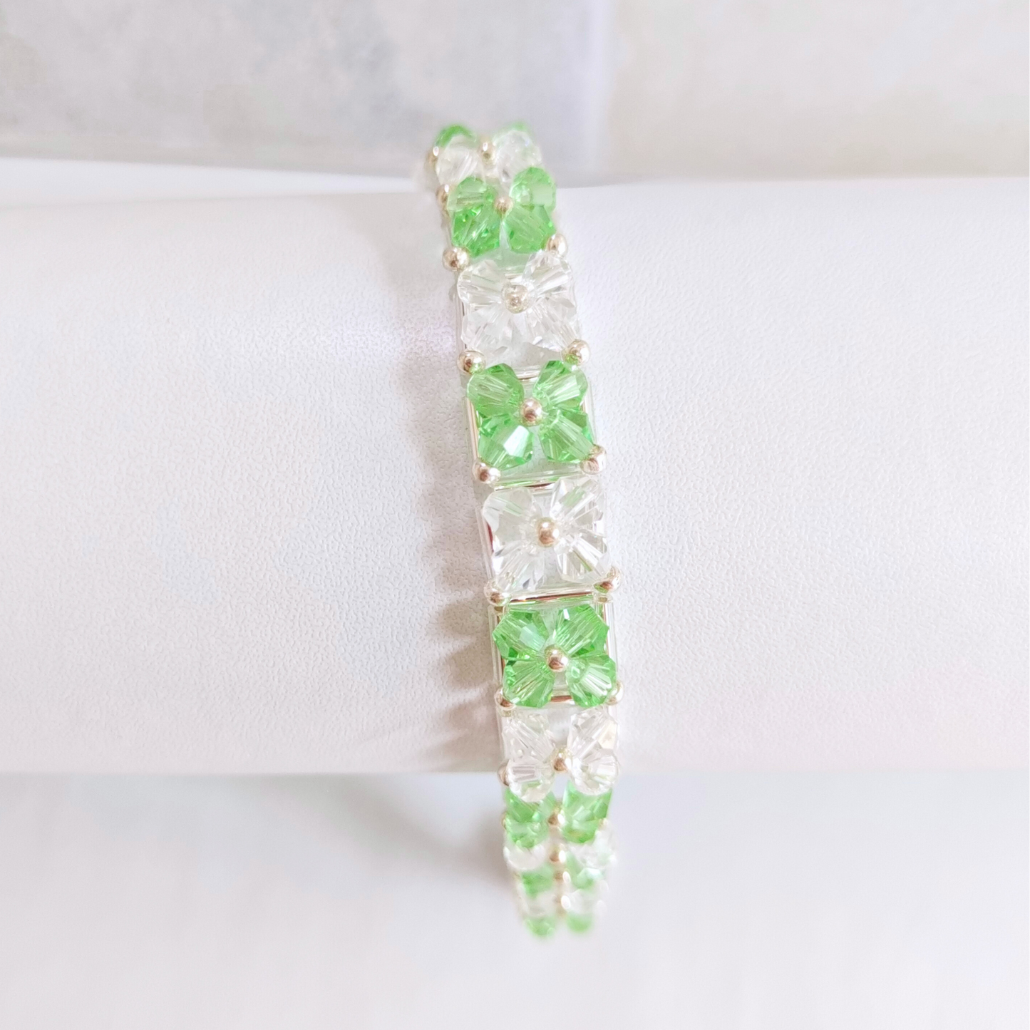 Handmade beaded bracelet front detail