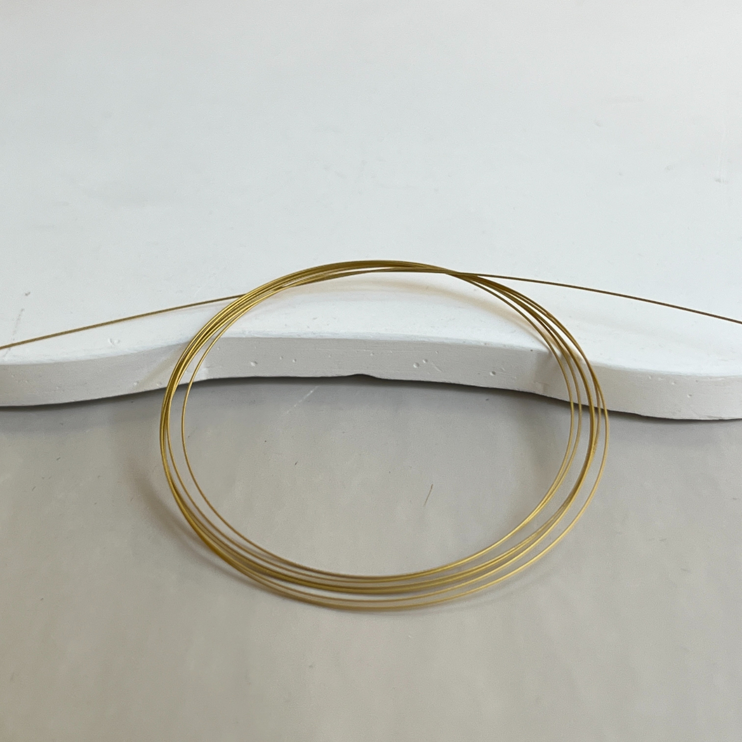 Small bundle of soft gold craft wire – ideal for jewelry making, beading, and wire wrapping projects