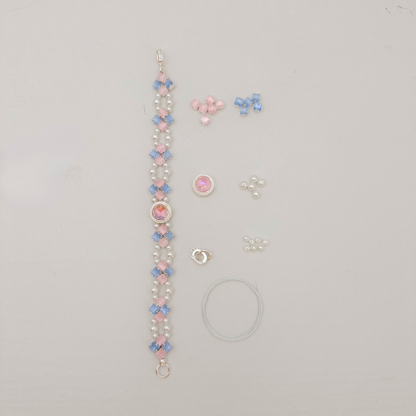 【No.61】 Cat Eye Clover Double-Layer DIY Bracelet Craft Kit | Pearl & Zircon Beading Set with Full Tutorial Handmade Jewelry