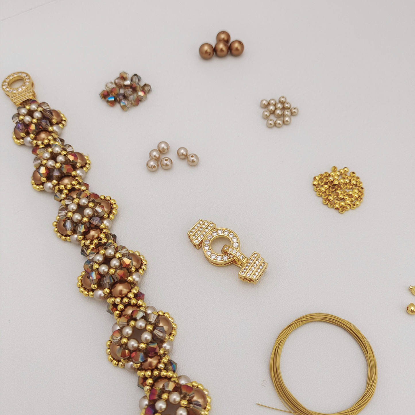 【No.107】DIY Jewelry Making Kit – “Dressage Elegance” Pearl Bracelet | Complete Tutorial Included