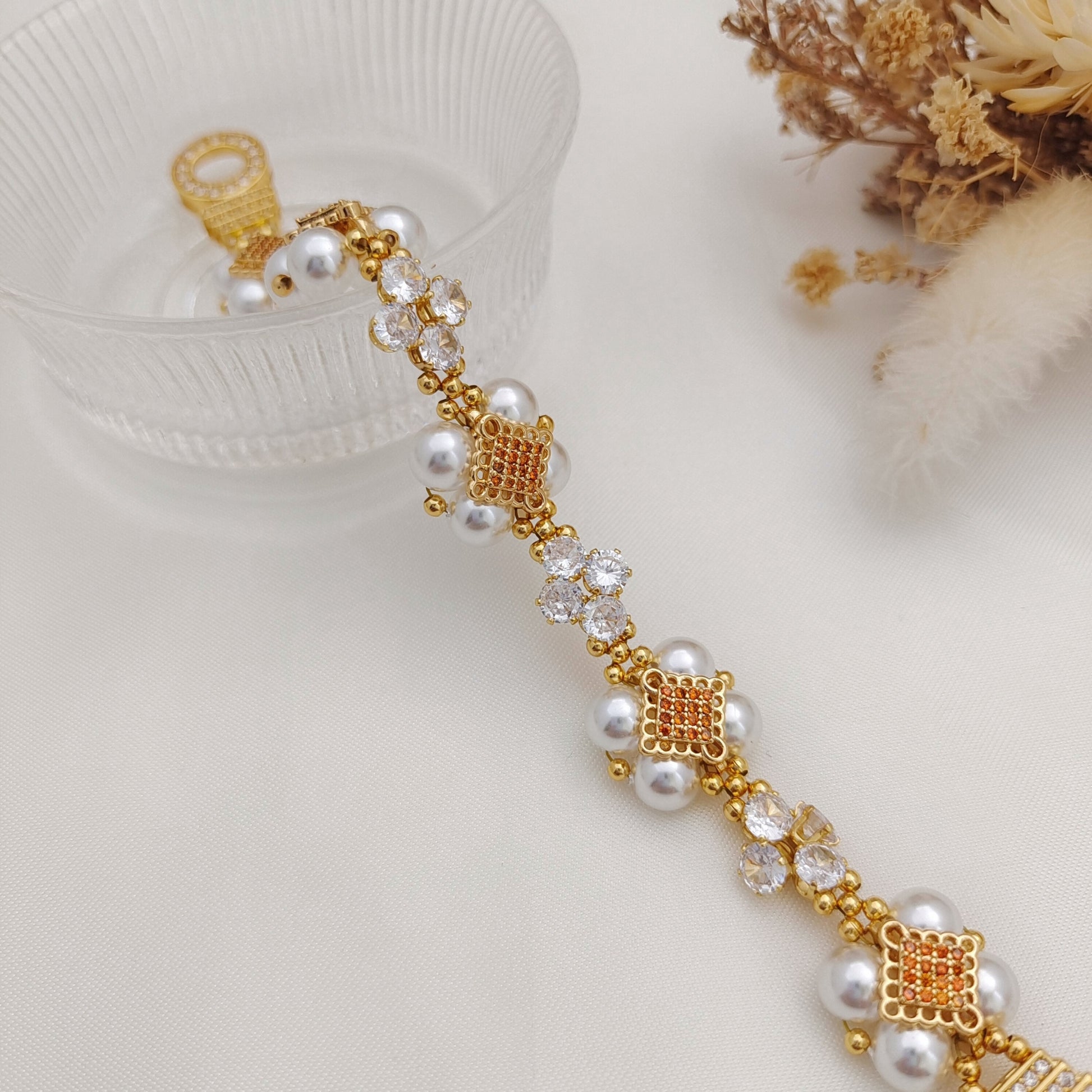 【No.135】Make Bracelets Kit Christmas Pearl | Complete Jewelry Making Set with Pearls, CZ Beads & Knot Spacers iFCraftorium