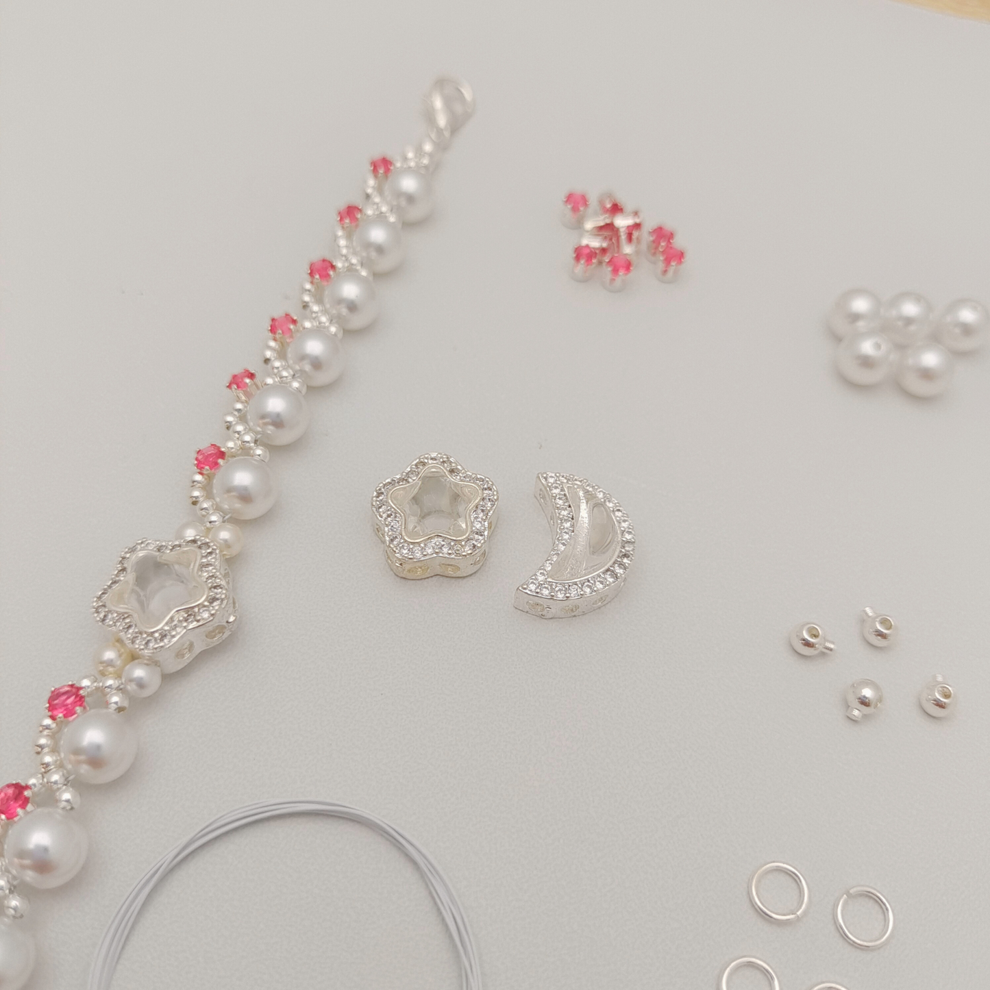 【No.50】 Star & Moon DIY Bracelet Craft Kit with Pearls & Cubic Zirconia | Complete Jewelry Making Kit