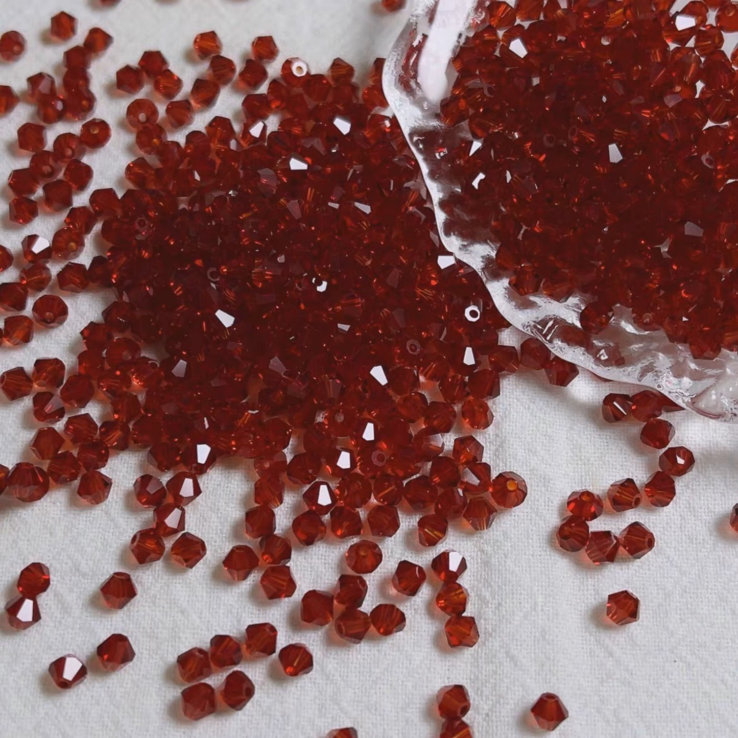 【L05】50PCS 6mm Transparent Diamond-Cut Acrylic Beads – Spacer Beads for DIY Bracelets & Necklaces