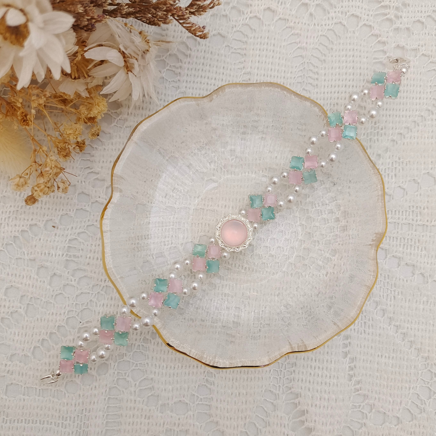 【No.61】 Cat Eye Clover Double-Layer DIY Bracelet Craft Kit | Pearl & Zircon Beading Set with Full Tutorial Handmade Jewelry