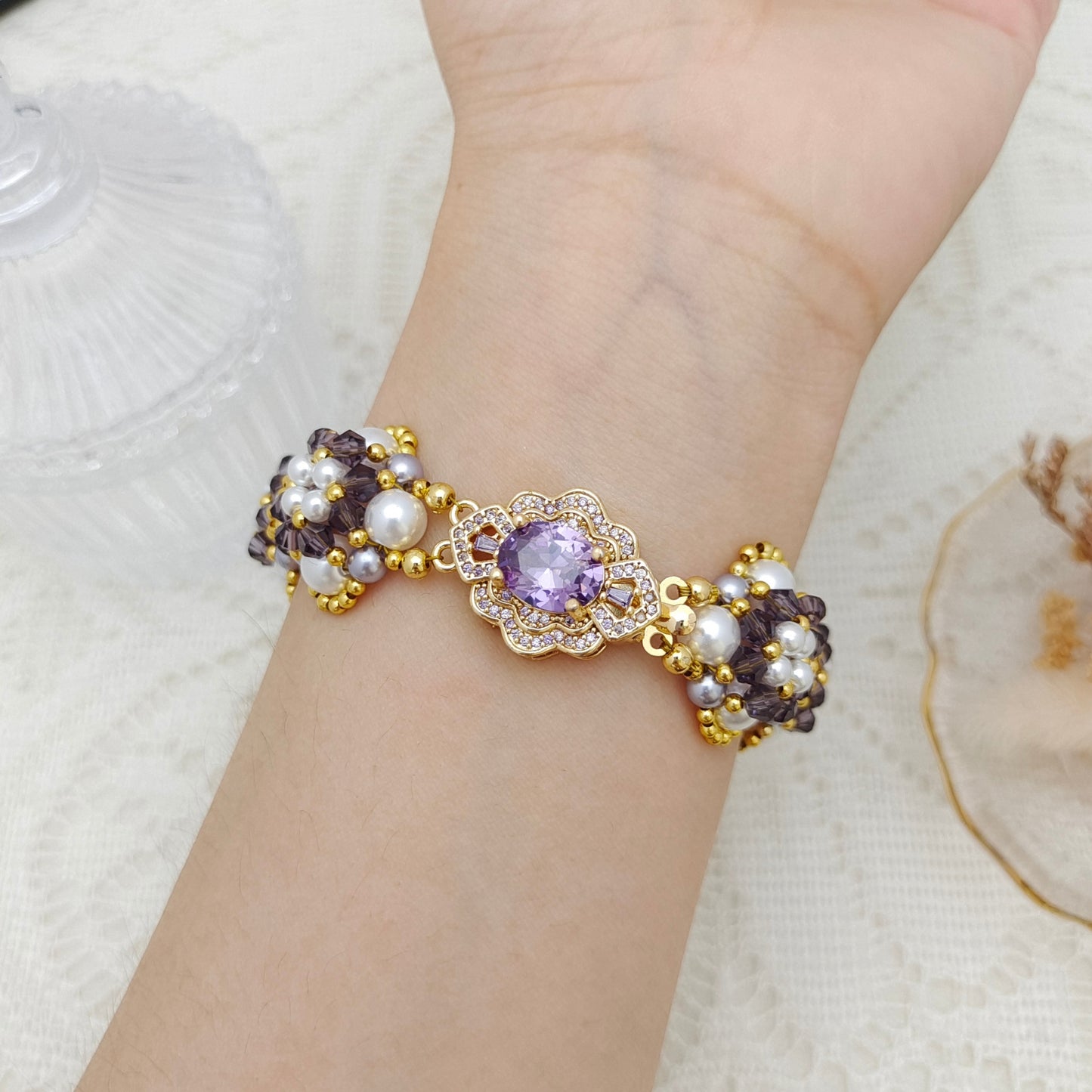 【No.107】DIY Jewelry Making Kit – “Dressage Elegance” Pearl Bracelet | Complete Tutorial Included