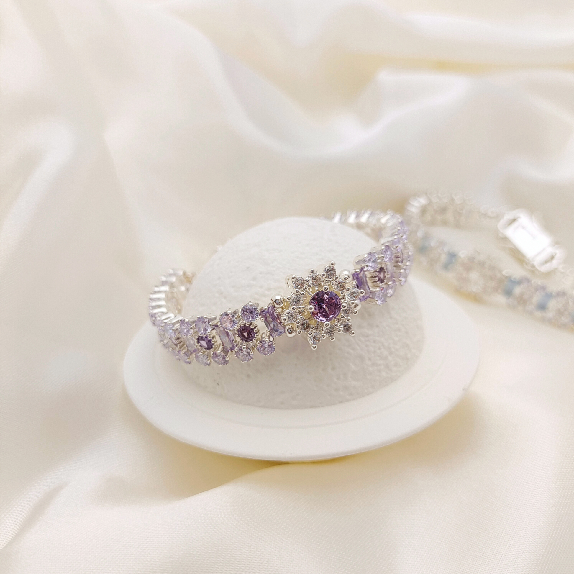 【No.49】 Handmade Bracelet – Starry Wishes with Snowflake Zircon & Crystal Beads DIY Jewelry Gift for Her iFCraftorium