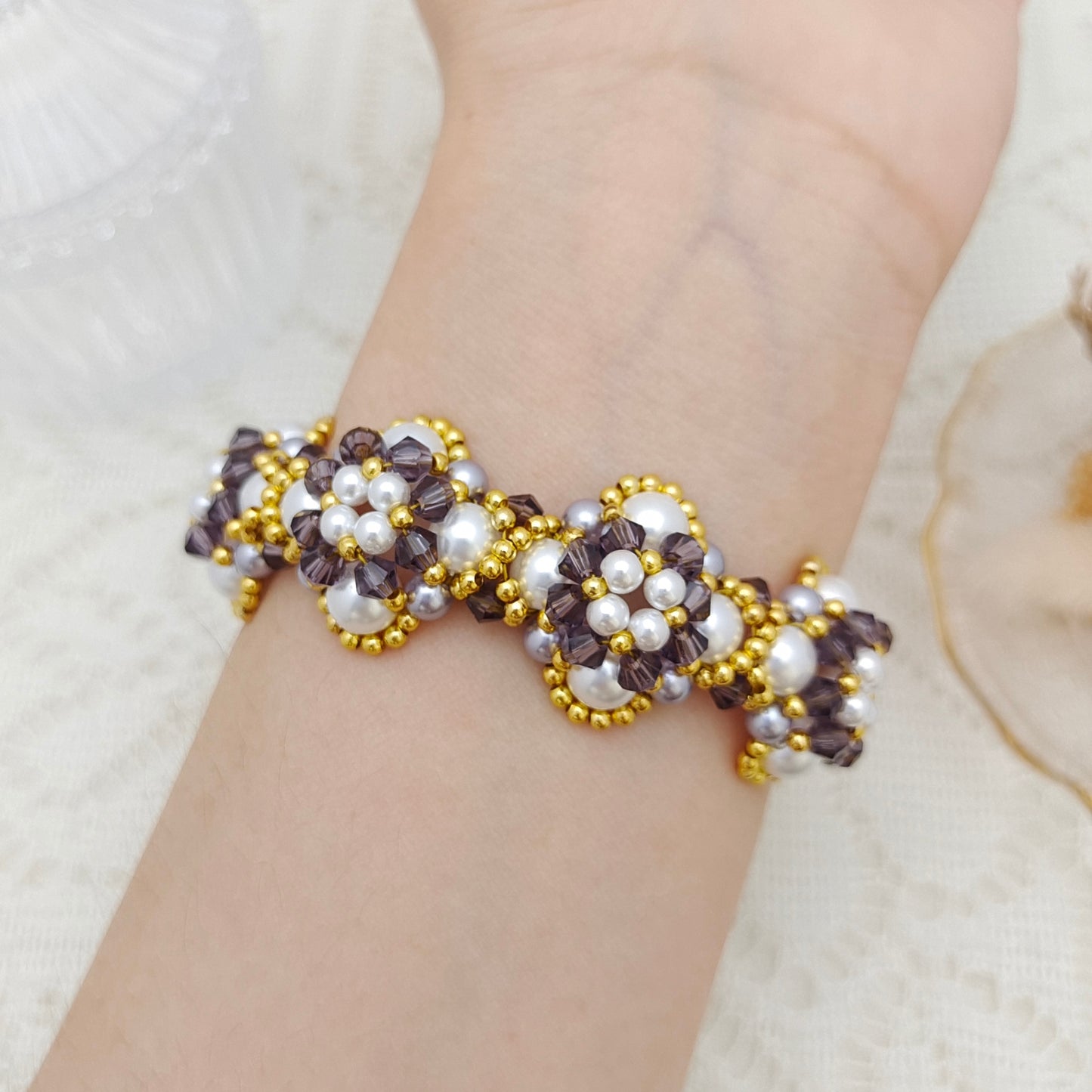 【No.107】DIY Jewelry Making Kit – “Dressage Elegance” Pearl Bracelet | Complete Tutorial Included