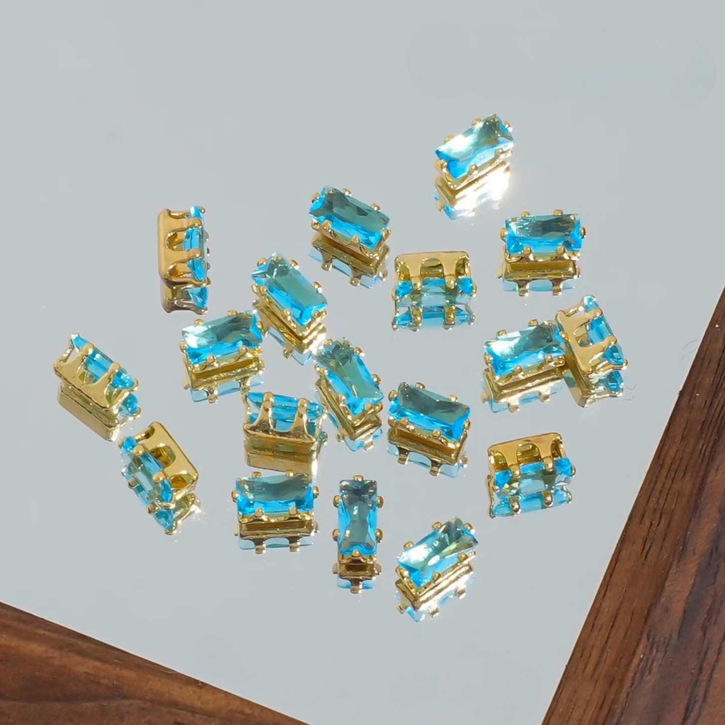【A28】50pcs Rectangle Zircon Spacer Beads – 2.5x5mm Gold-Claw for DIY Handmade Jewelry