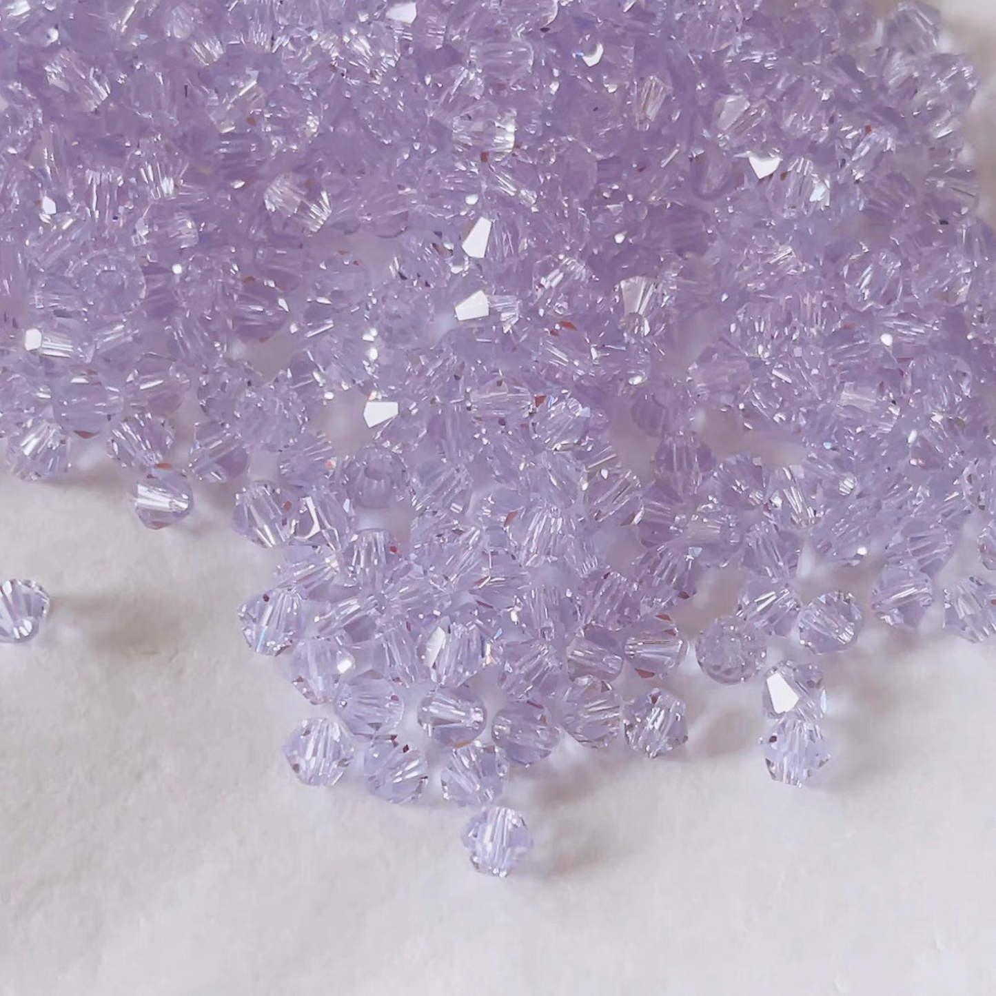 【L04】200pcs 4mm Transparent Diamond-Cut Glass Bicone Beads – Spacer Beads for DIY Bracelets & Necklaces