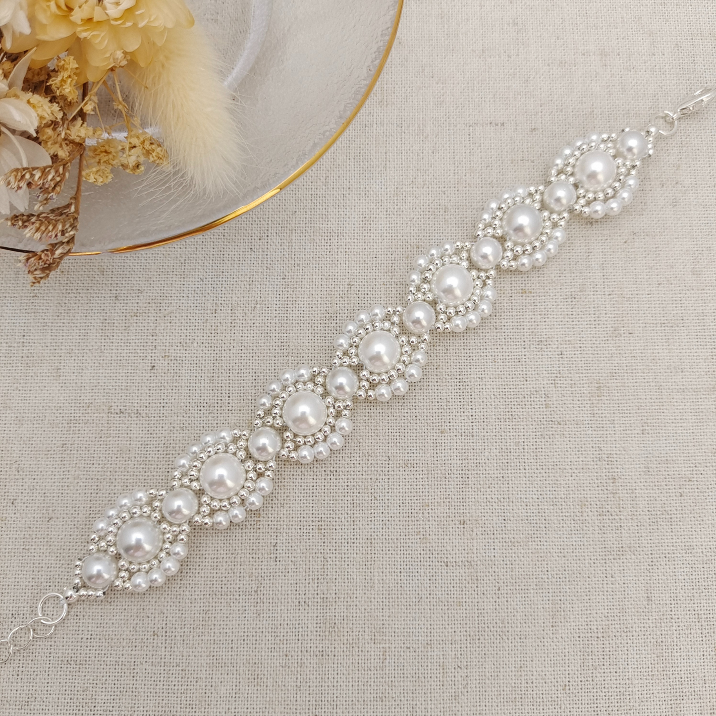 【No.84】 Handmade Bracelet – Infinite Dream with Layered Pearls & Lobster Clasp
