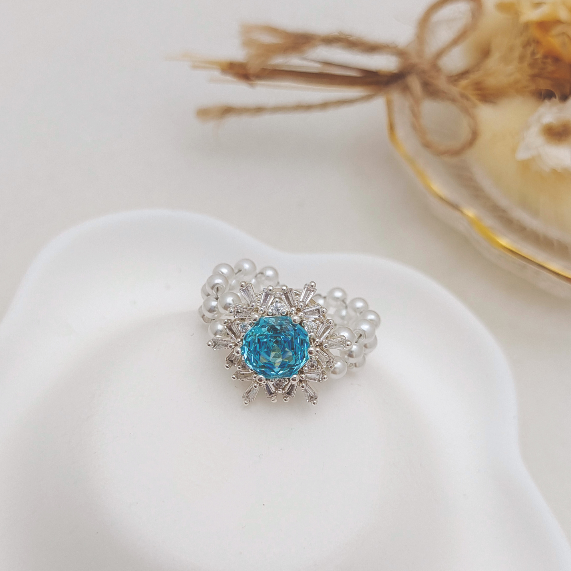 Snowfall Ring 【No.111】DIY Ring Kit – Snowfall | Pearls & Rose-Cut Zircon Accent with ...