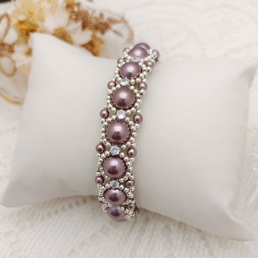 【No.112】Handmade Bracelet – Kyoho Grape Design | Pearls, Zircon & Beads with Cake Buckle