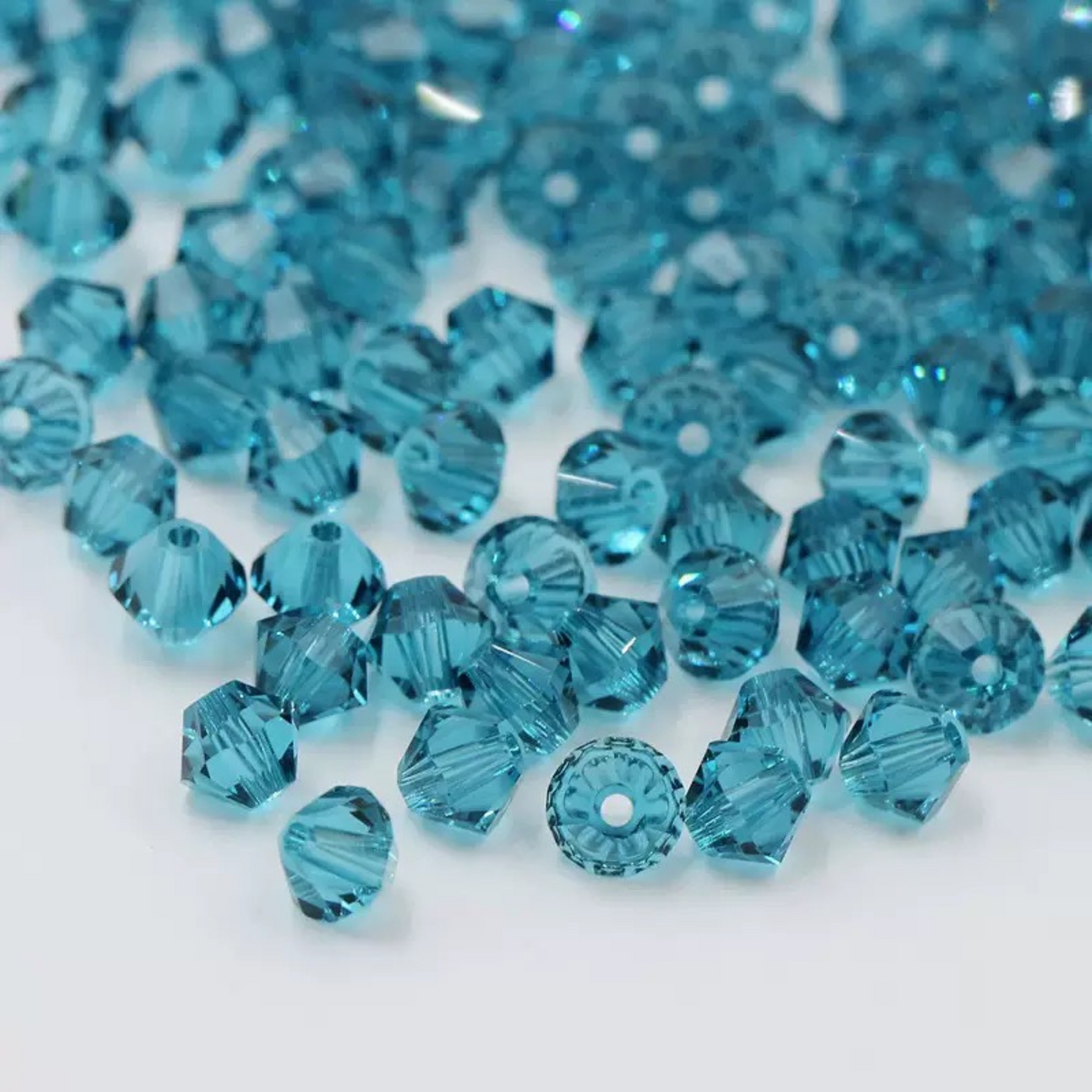 【L04】200pcs 4mm Transparent Diamond-Cut Glass Bicone Beads – Spacer Beads for DIY Bracelets & Necklaces