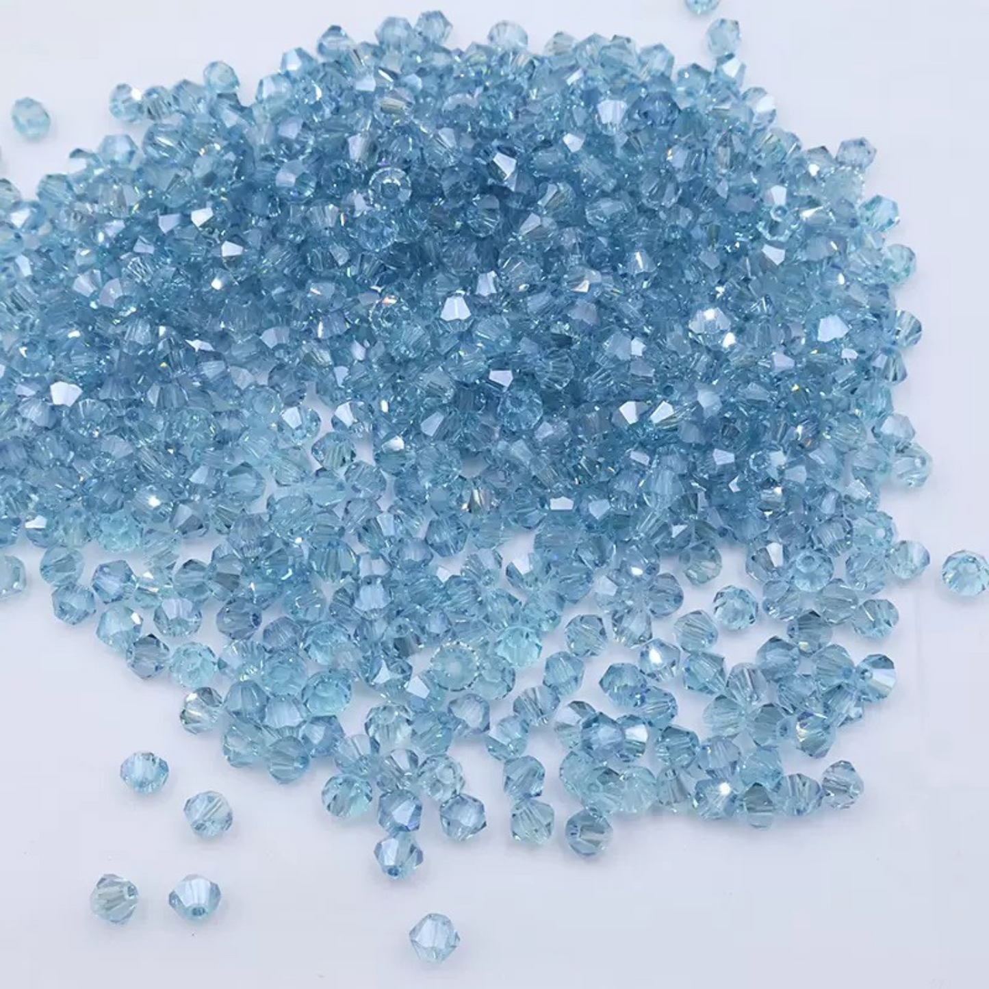 【L01】200 pcs 4mm AB Coated Diamond Glass Beads – DIY Crystal Jewelry Making Kit