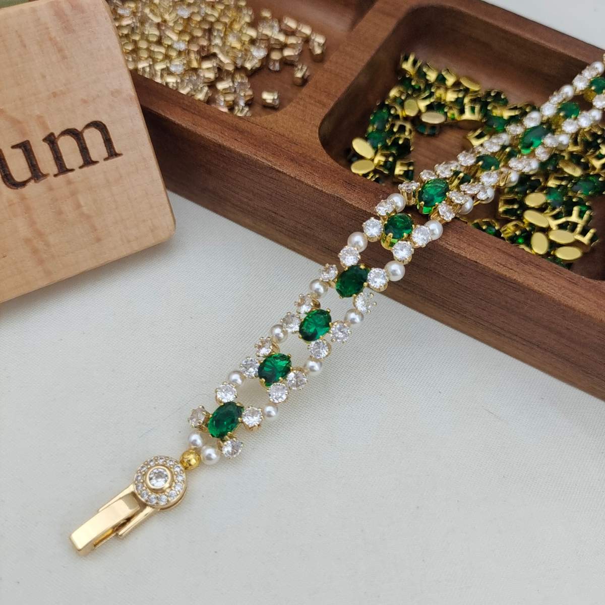 DIY Crystal Pearl Bracelet Kit – Oval Zircon & Pearl Beads Gif for Her | iFCraftorium Kit #187 iFCraftorium