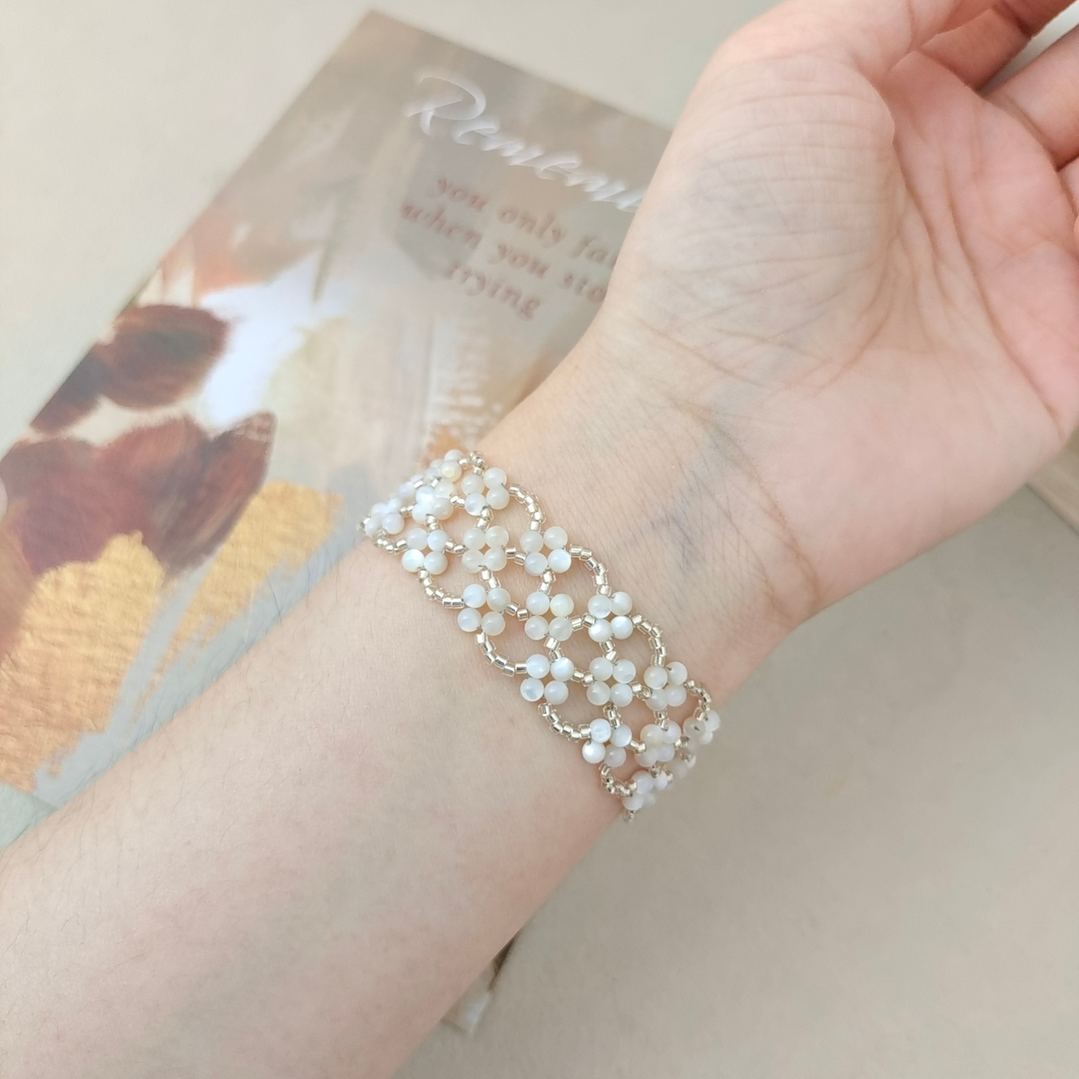 DIY Pearl Bracelet Making Kit – 4mm Shell Pearls & Delica Beads | iFCraftoriumChristmas Gift Kit#340 iFCraftorium