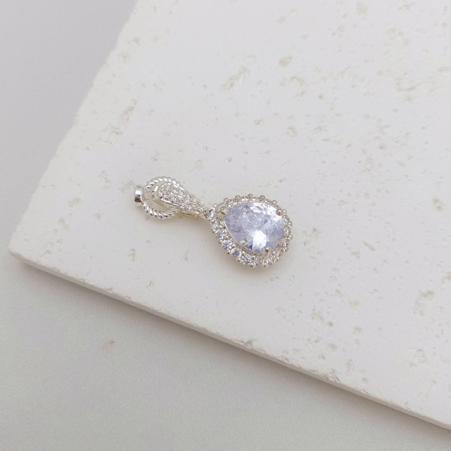 【B14】1PCS Teardrop CZ Pendant Clasp – Ice Blue, Silver Base, Multifunctional DIY Jewelry Connector