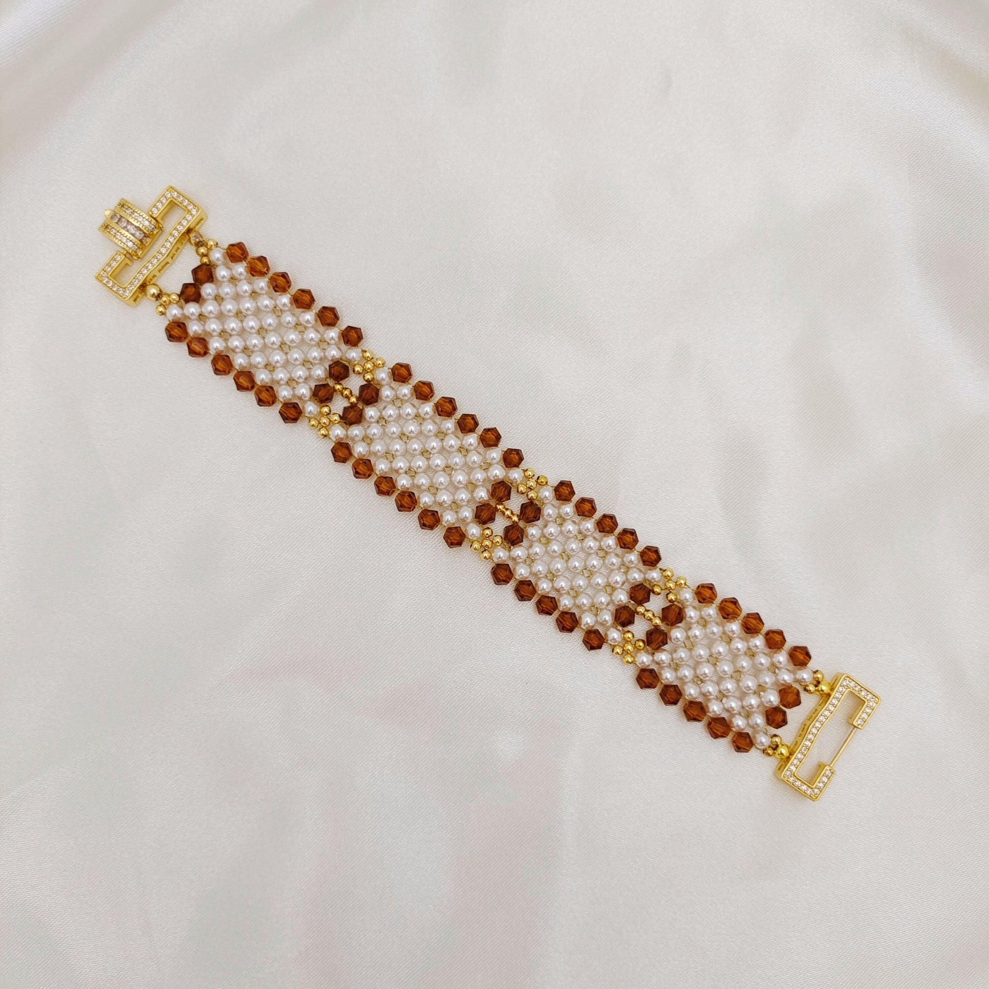 【No.132】DIY Bracelet Kit – “Chanel Style Plus” Beading Set | 3mm Pearls, 4mm Rhombus Beads, 6-Hole Clasp | Complete Tutorial Included iFCraftorium